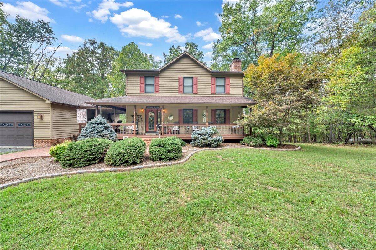 Lexington, VA 24450,68 Periwinkle LN