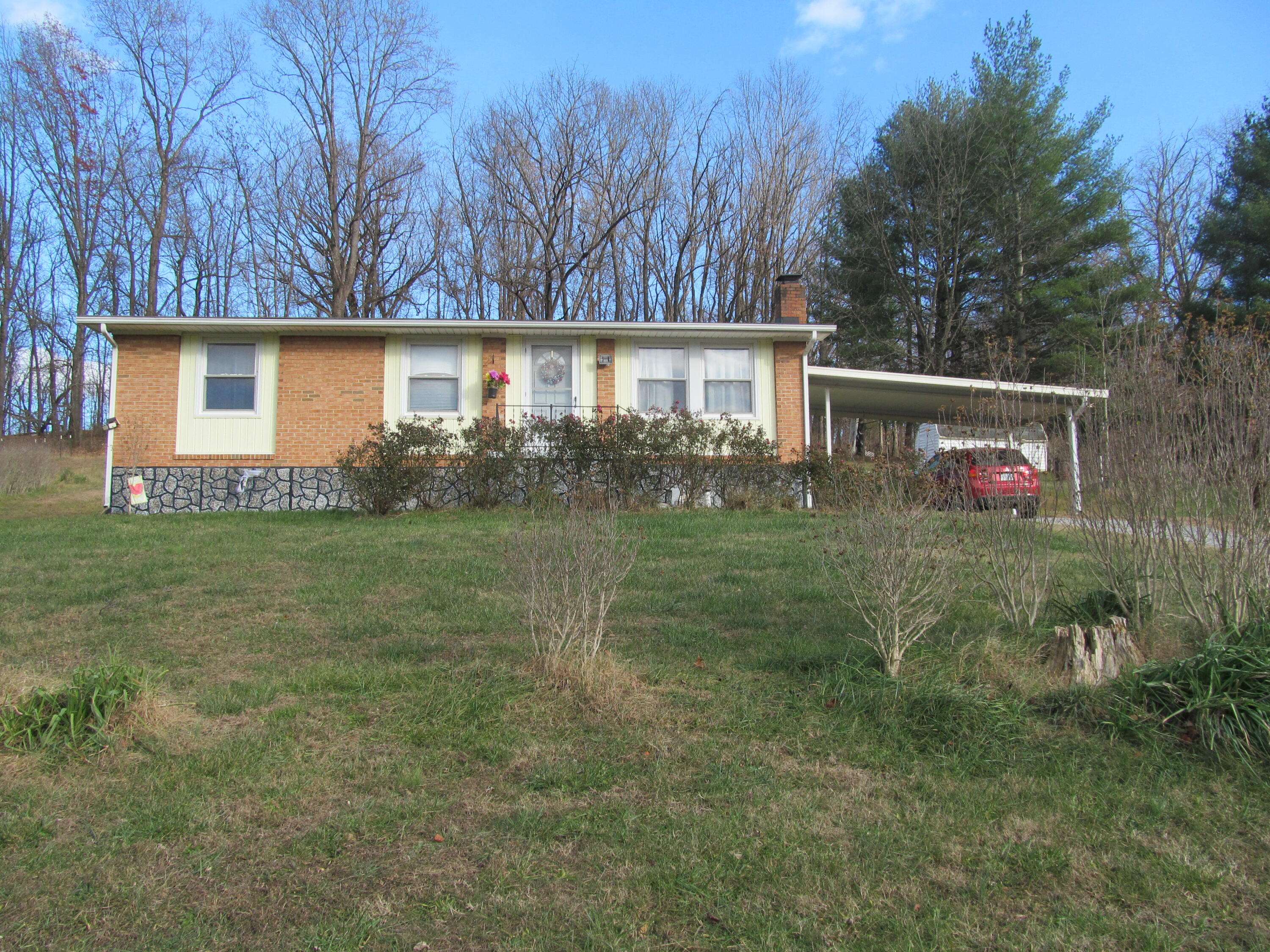 Troutville, VA 24175,4768 Catawba RD