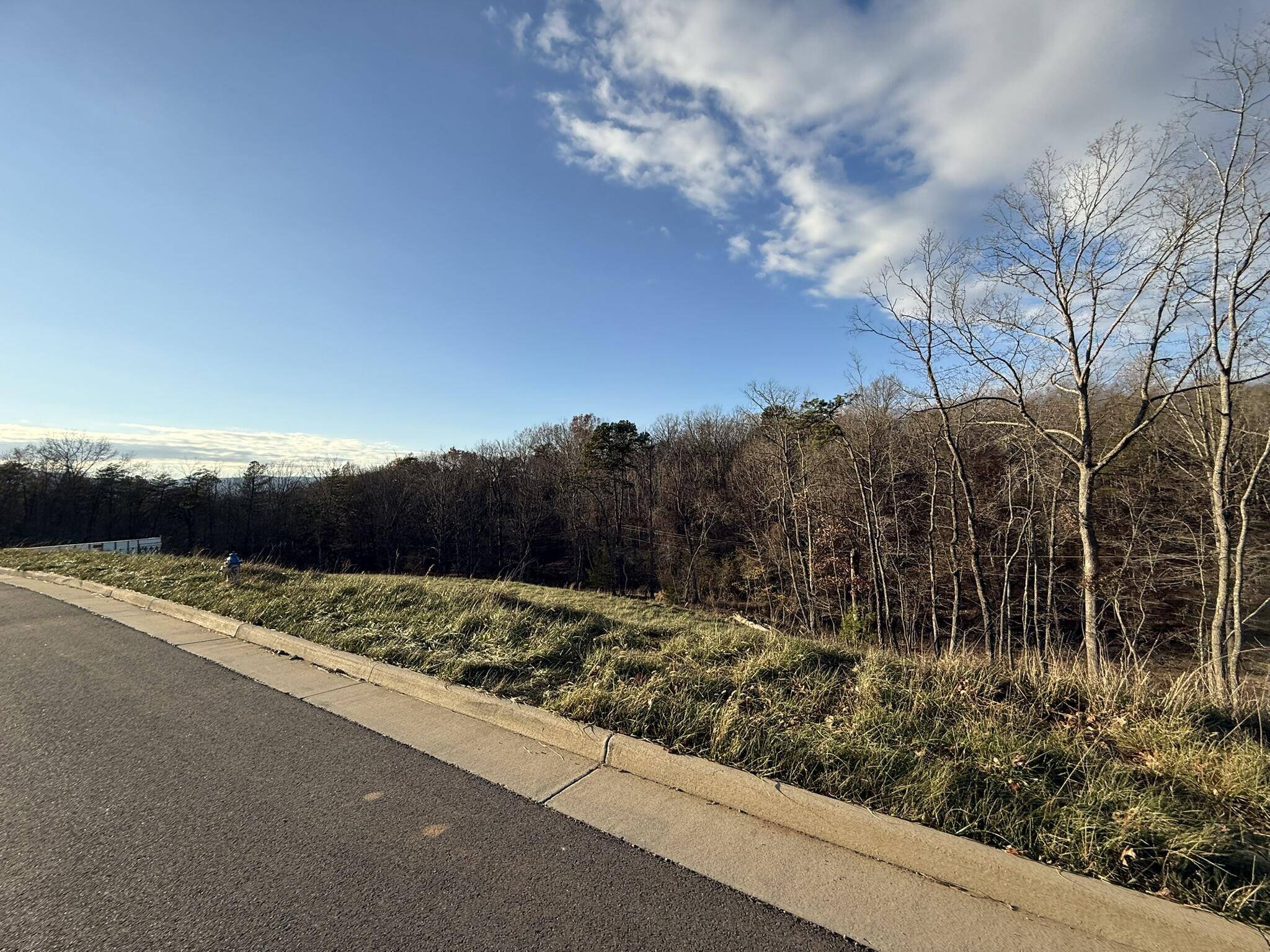 Roanoke, VA 24018,5625 Hunt Camp RD