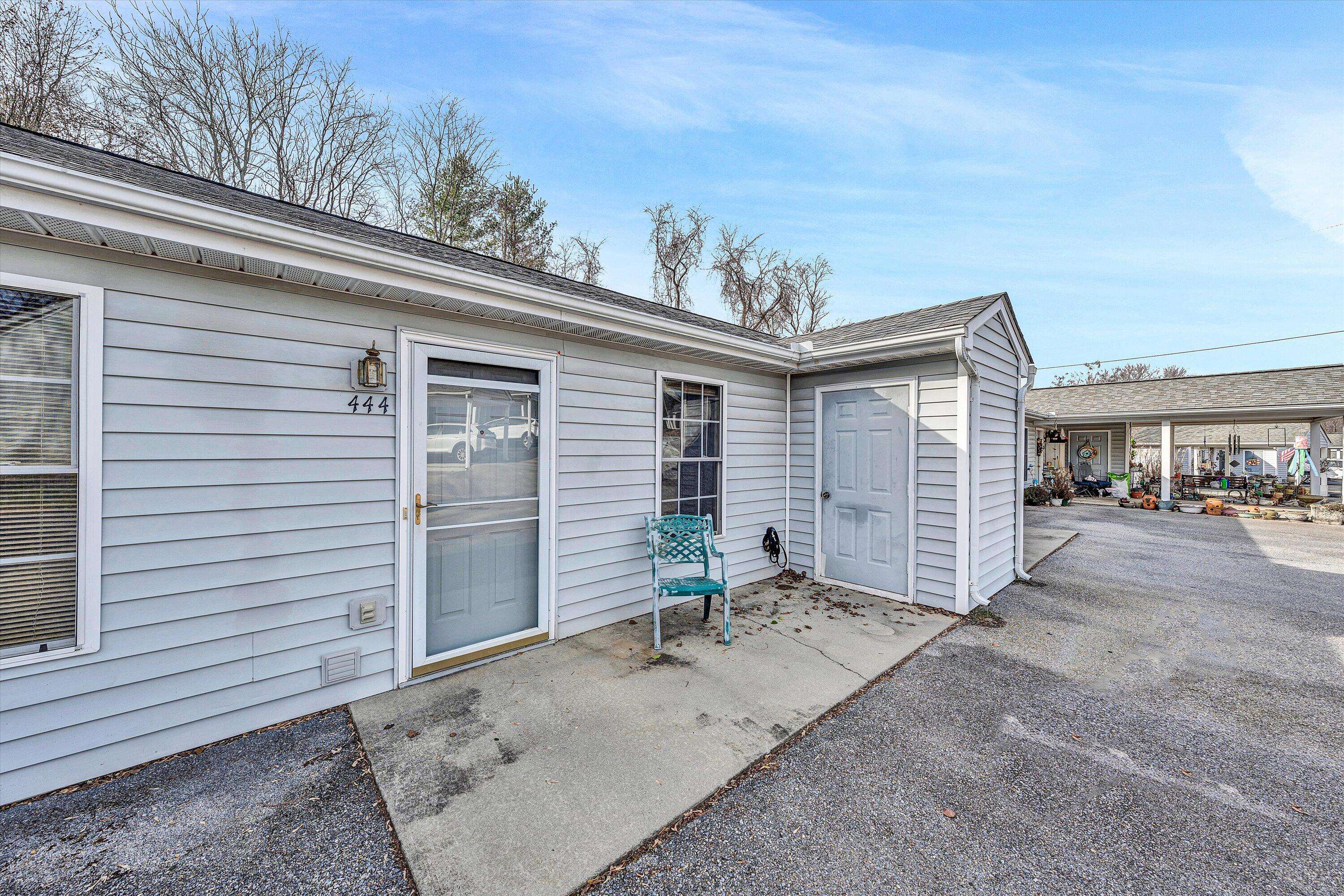 Cloverdale, VA 24077,444 Tinkerview DR