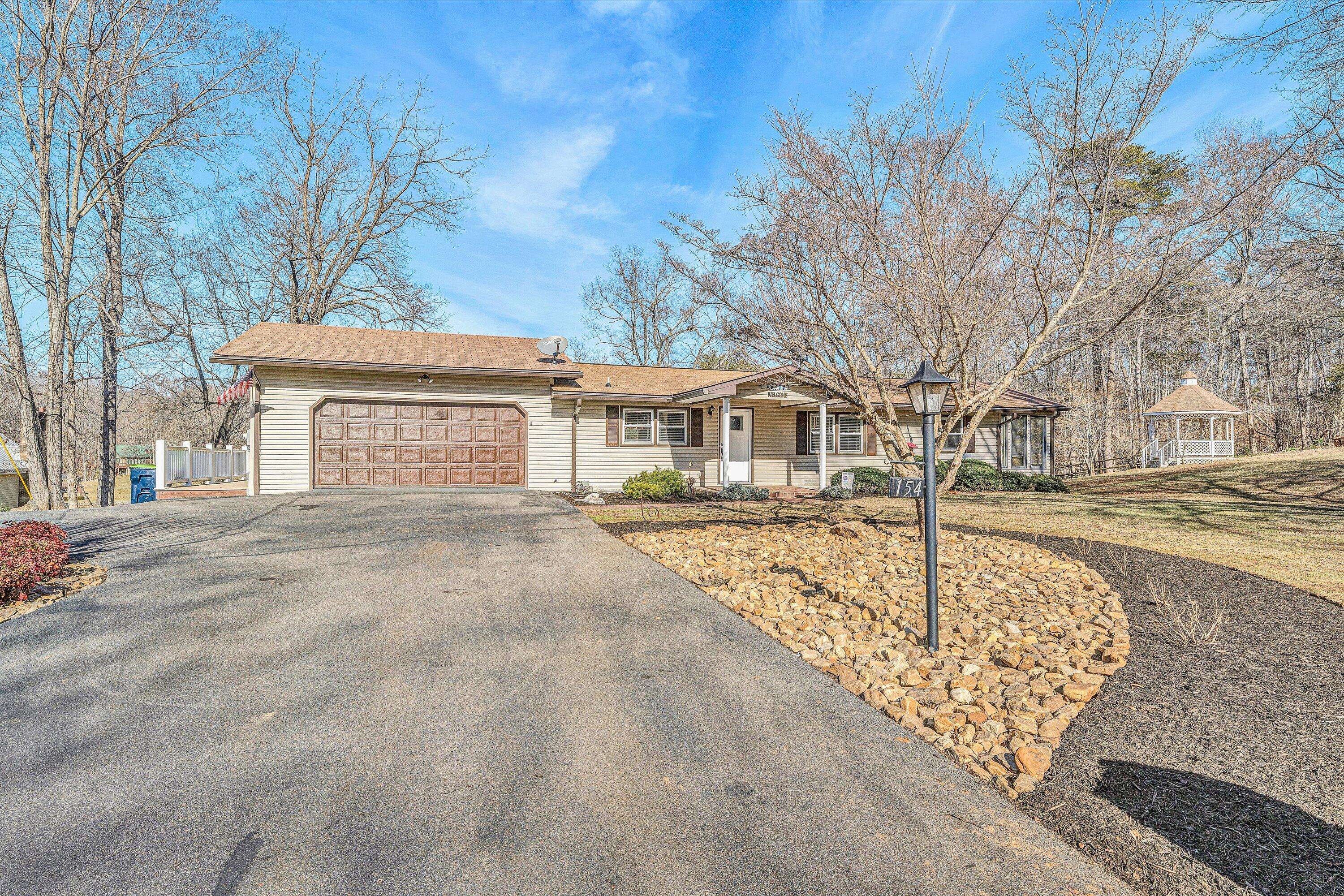 Union Hall, VA 24176,154 Brooks Point LN