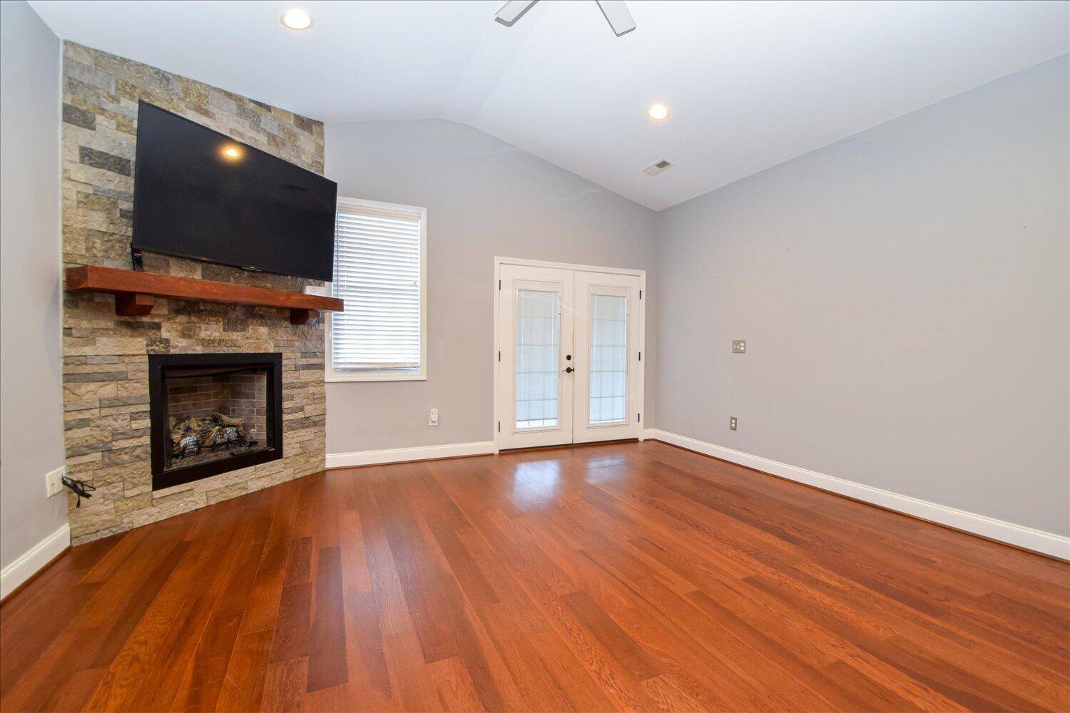 Roanoke, VA 24019,1152 Cardiff CT