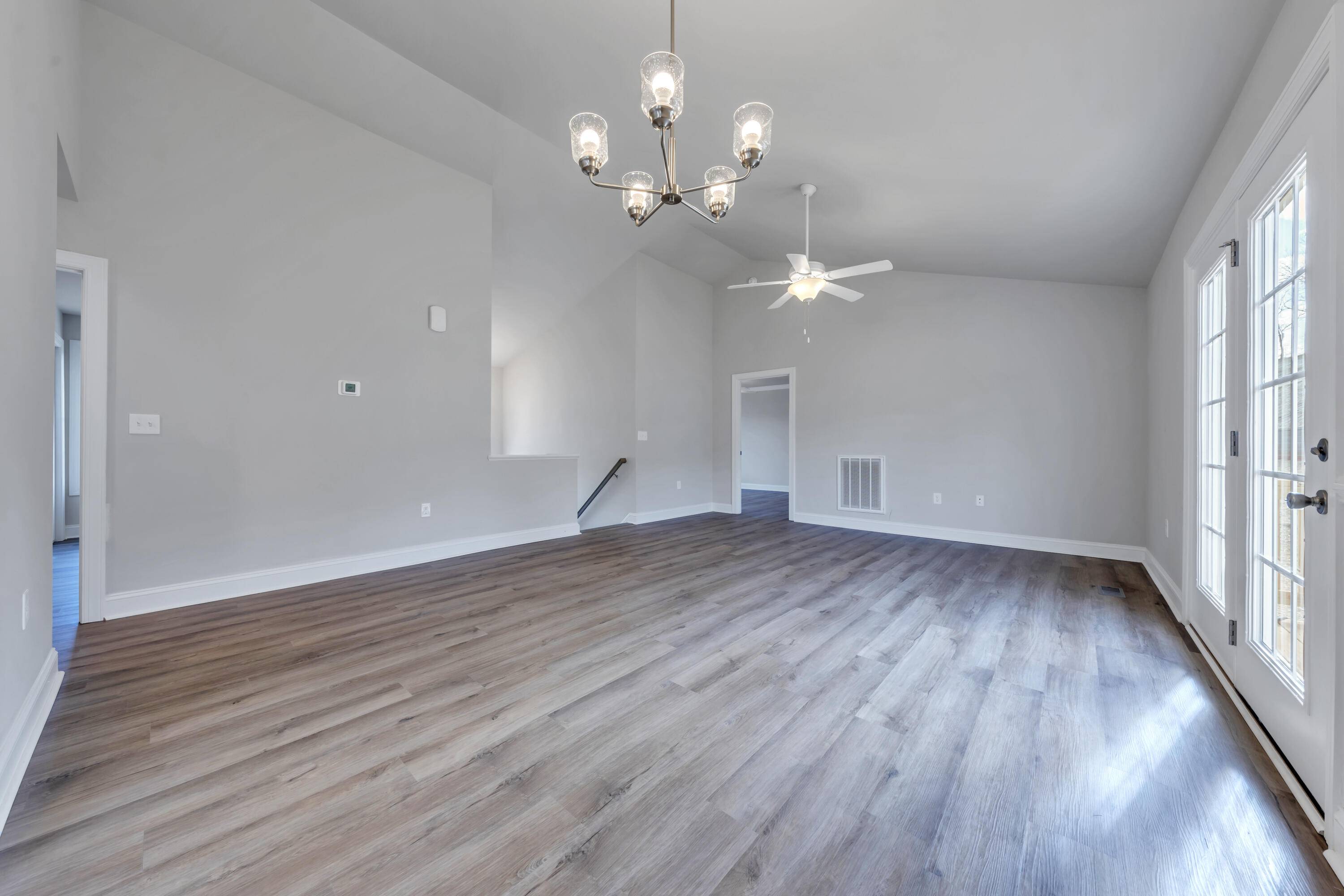 Salem, VA 24153,2801 Russlen DR