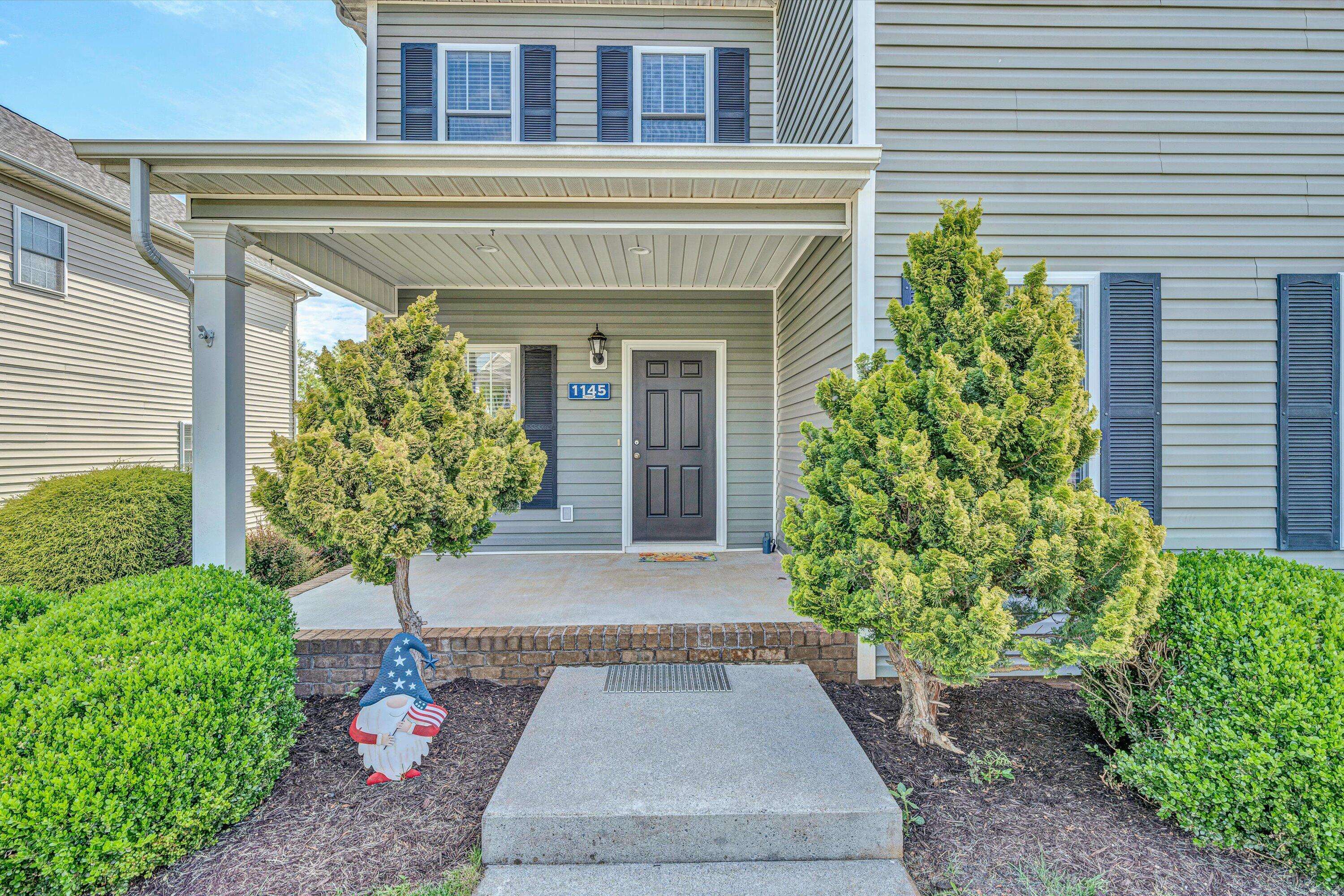 Moneta, VA 24121,1145 Cranberry CT