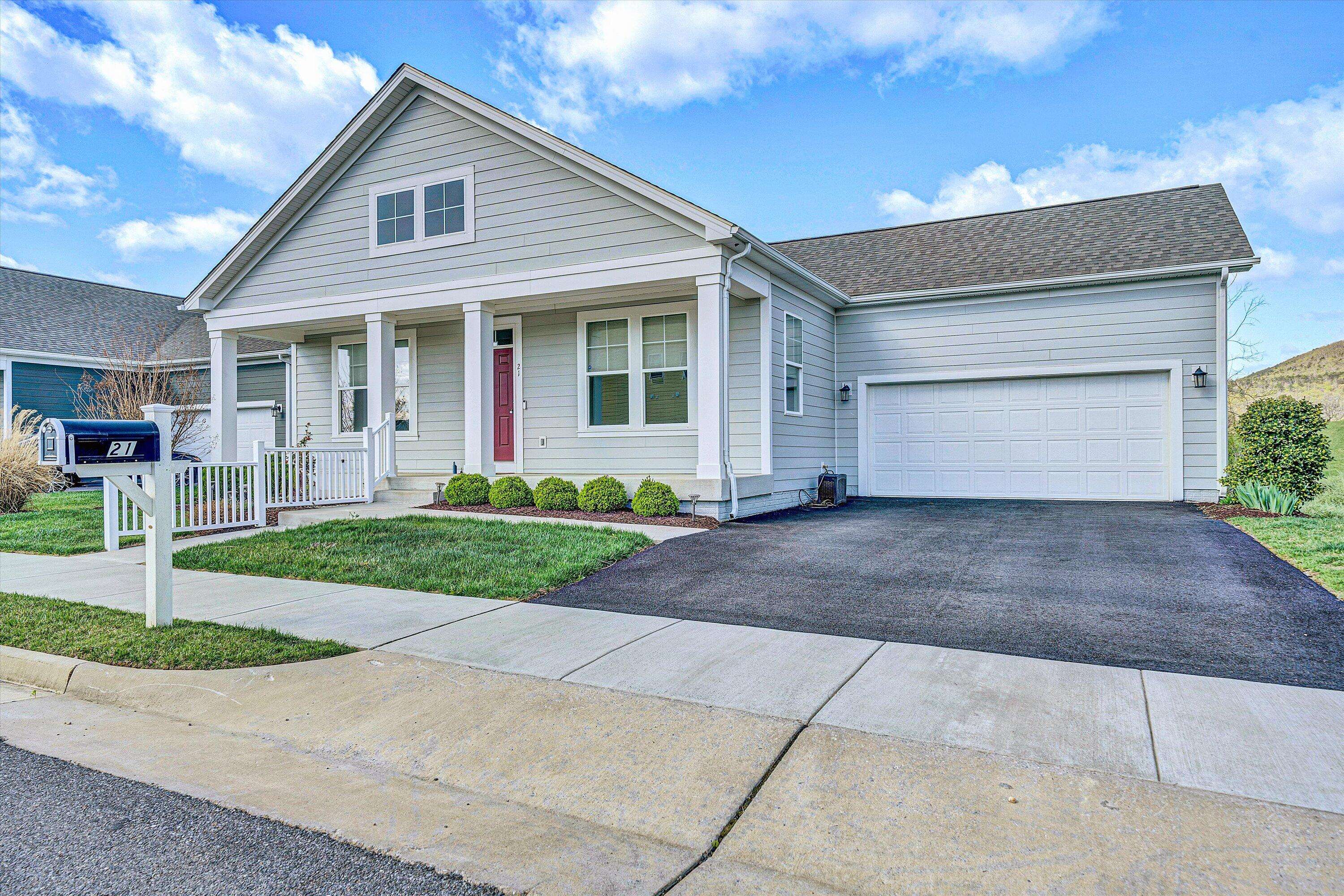 Daleville, VA 24083,21 Sedgewood AVE