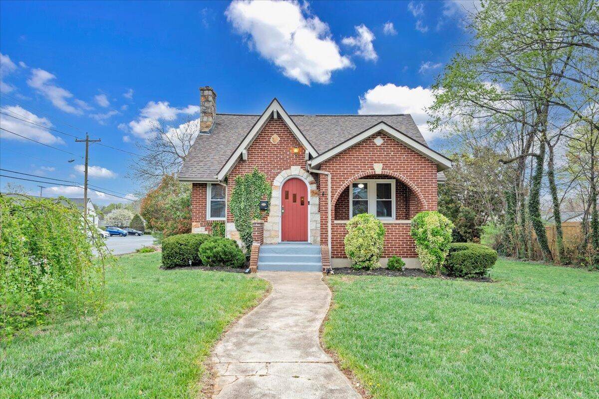 Roanoke, VA 24012,4341 Delray ST