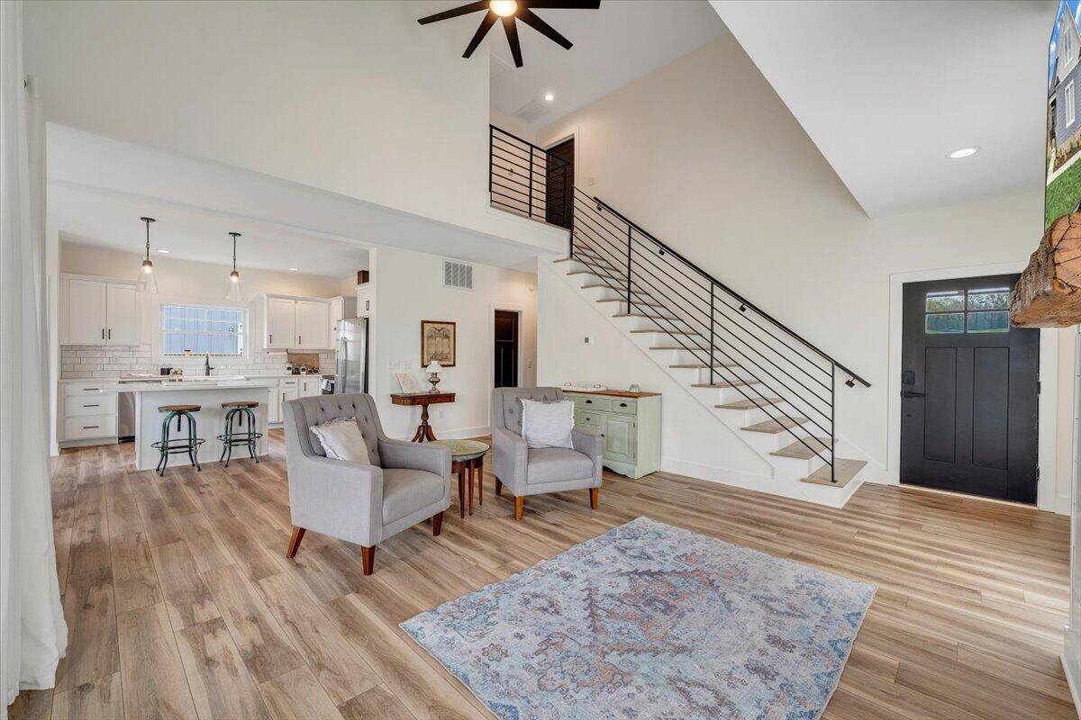 Huddleston, VA 24104,111 Retreat LN