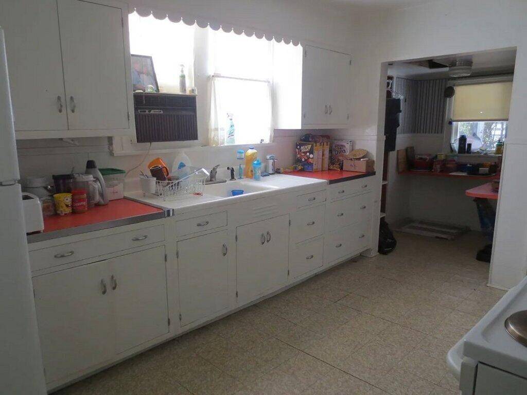 Clifton Forge, VA 24422,819 Mccormick BLVD