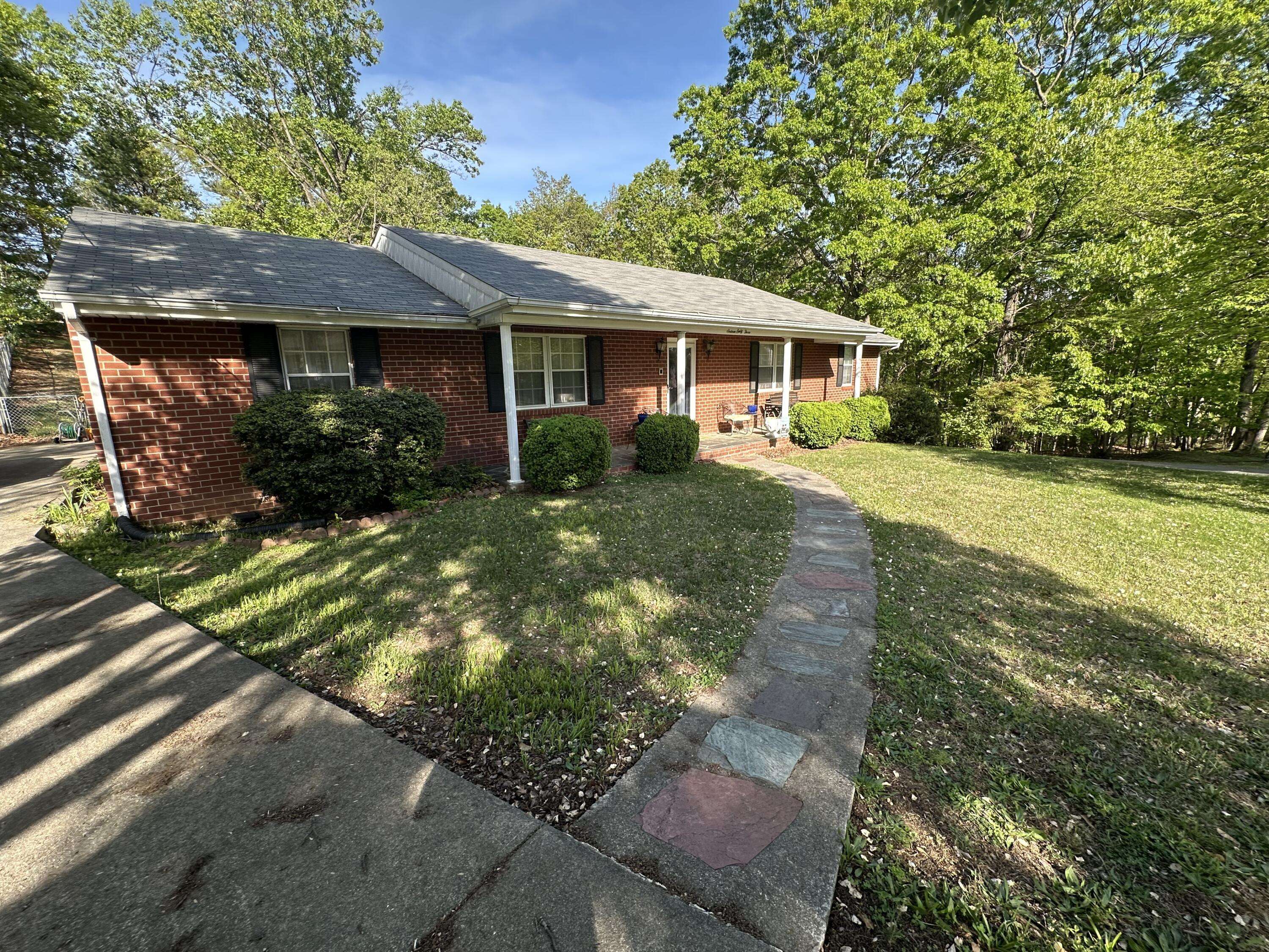 Salem, VA 24153,1663 Mountain Heights DR