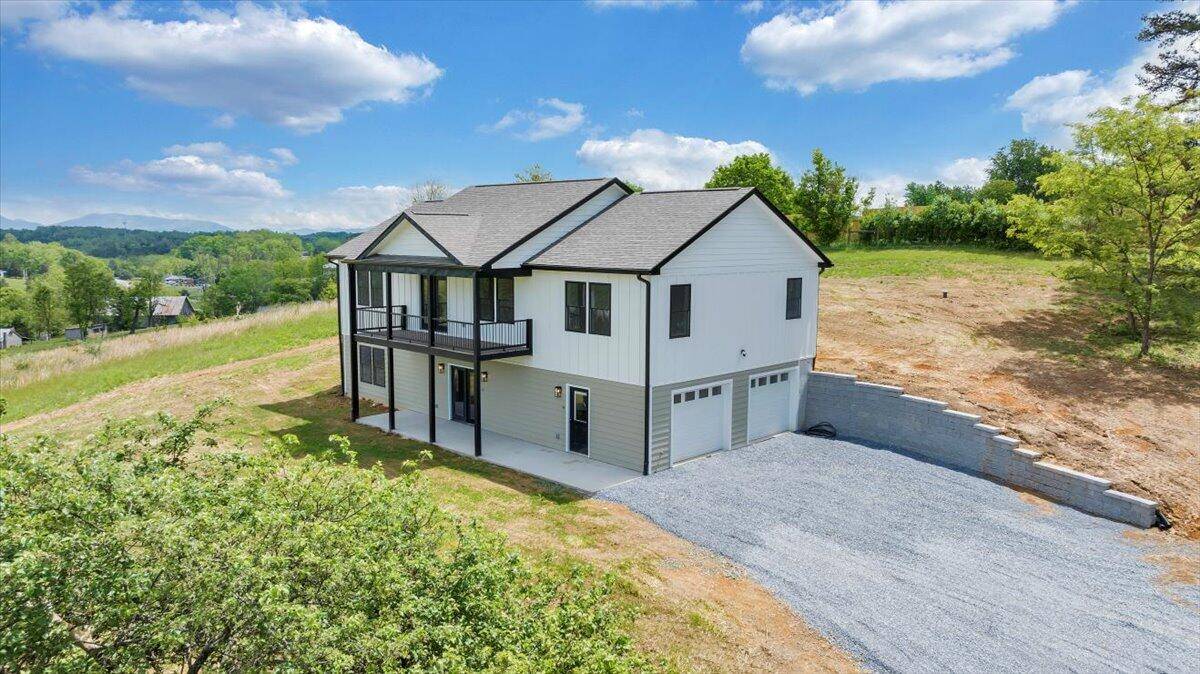 Daleville, VA 24083,5152 Roanoke RD