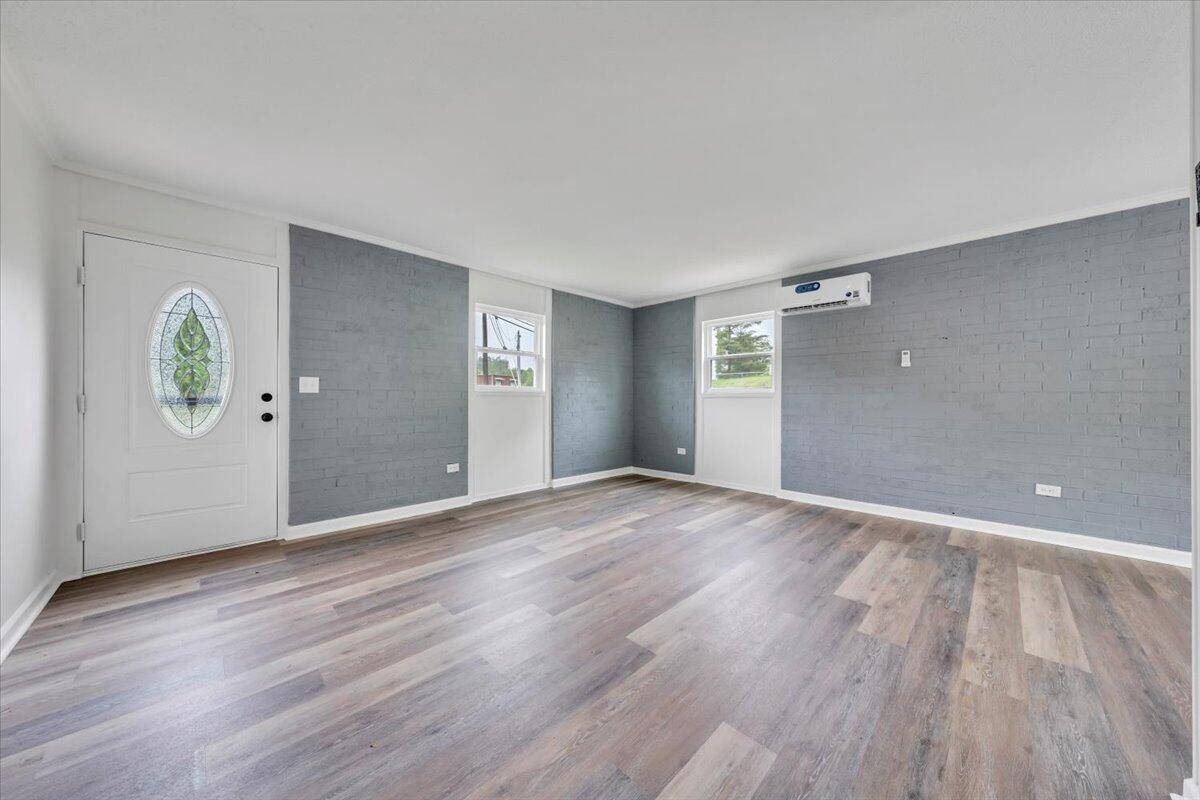 Martinsville, VA 24112,309 Clearview DR