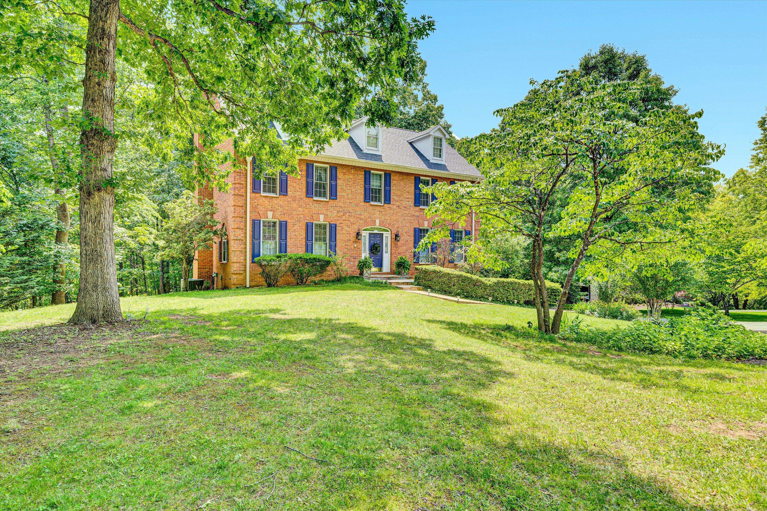 Troutville, VA 24175,320 Grandview DR