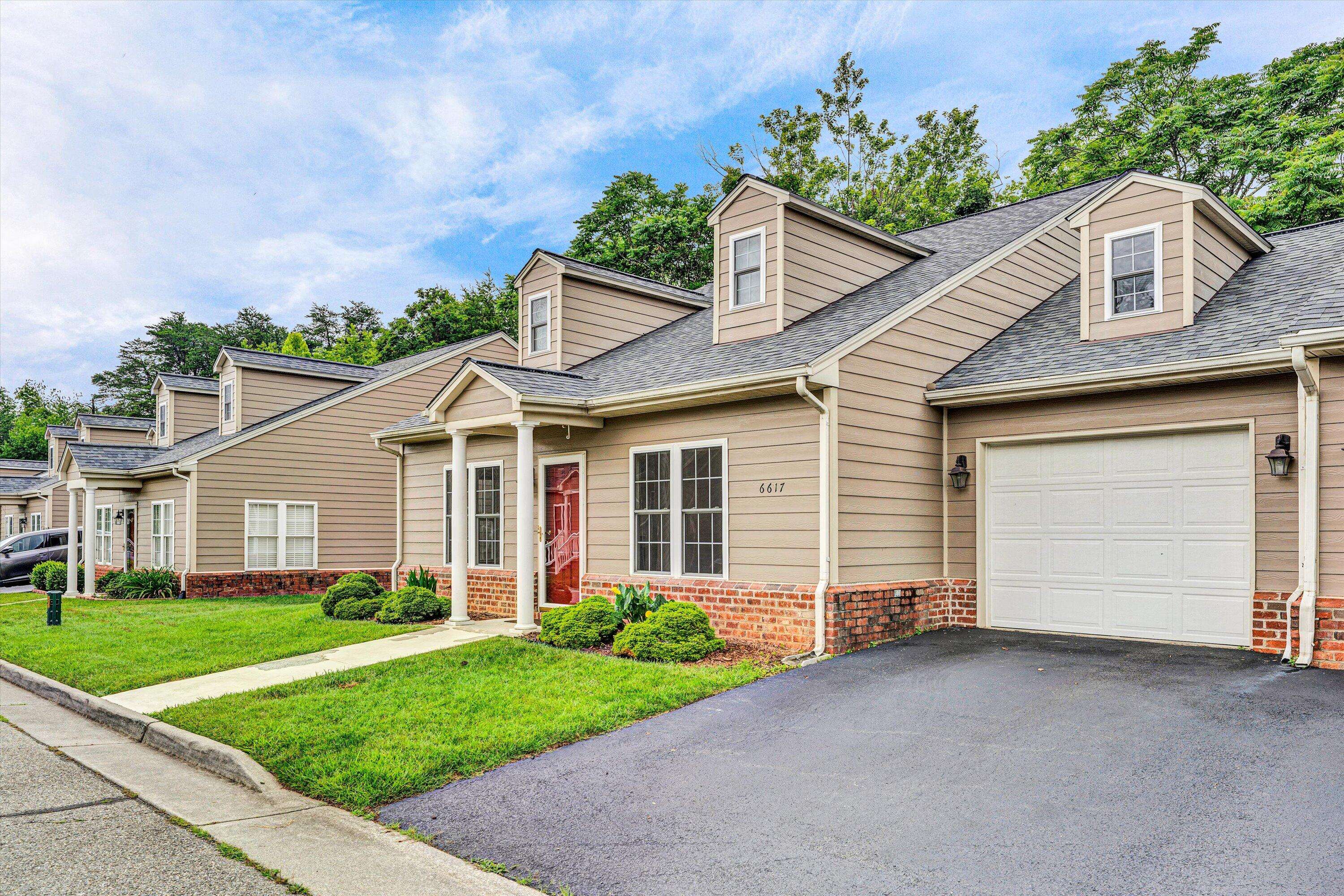 Roanoke, VA 24019,6617 Hartman CT