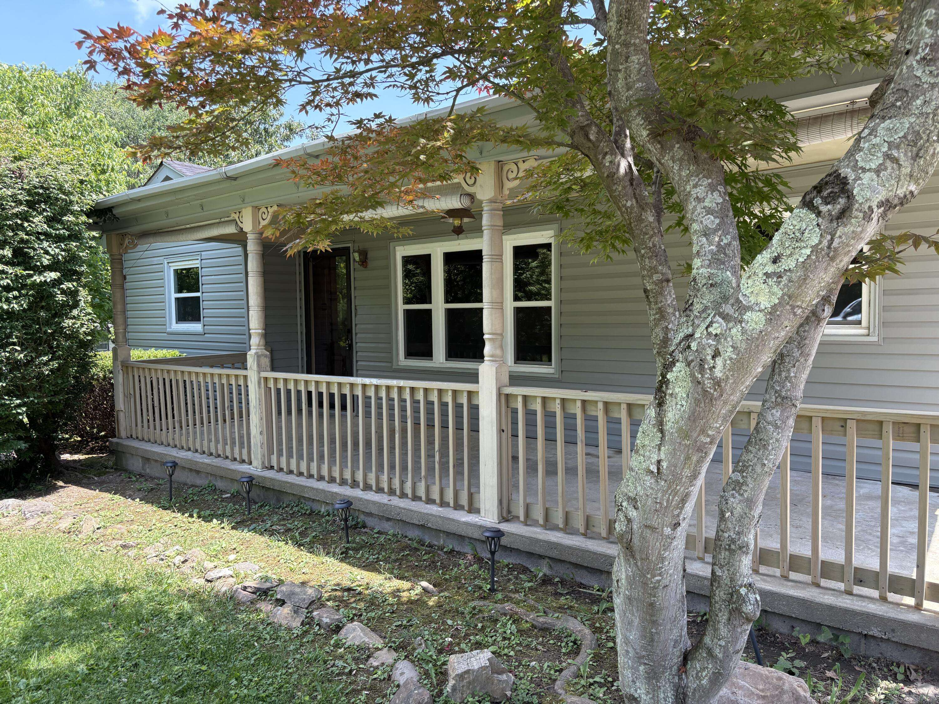 Covington, VA 24426,713 Rose AVE