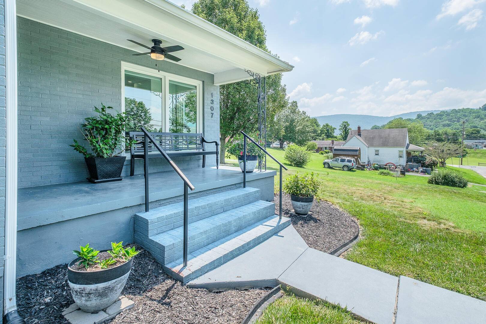 Covington, VA 24426,1307 S Massie AVE