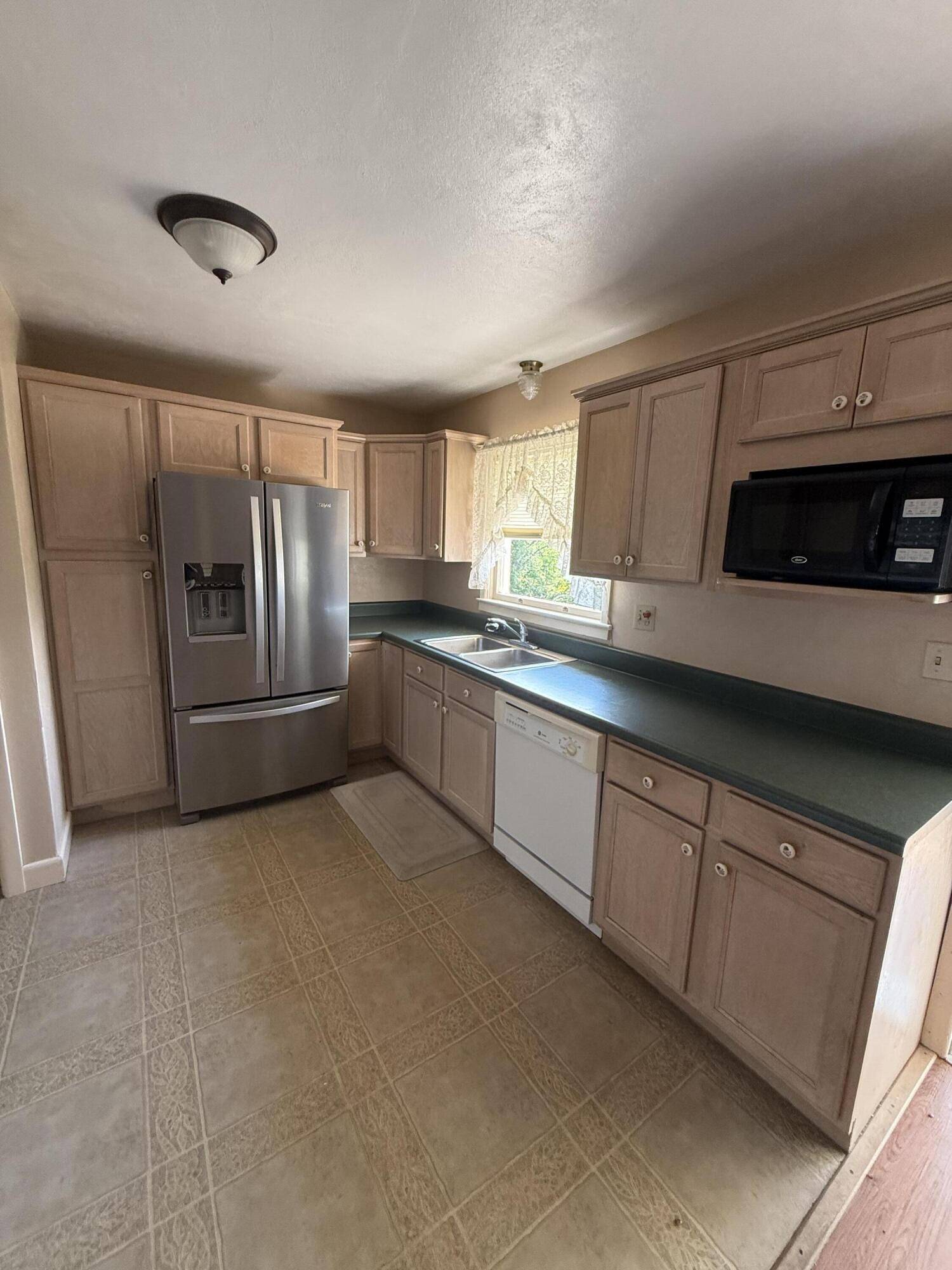 Fincastle, VA 24090,1250 Blacksburg RD