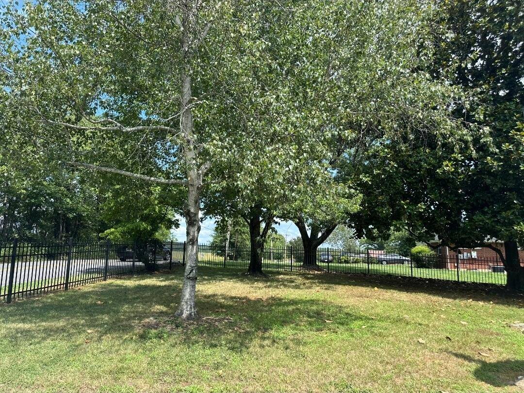 Roanoke, VA 24014,3091 Pitzer RD