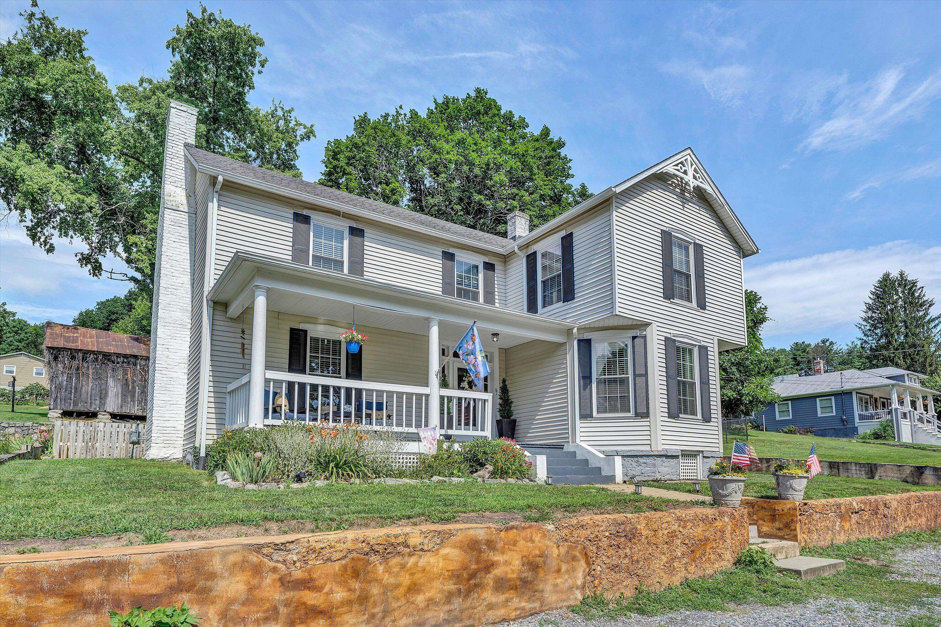 Fincastle, VA 24090,21 S Factory ST