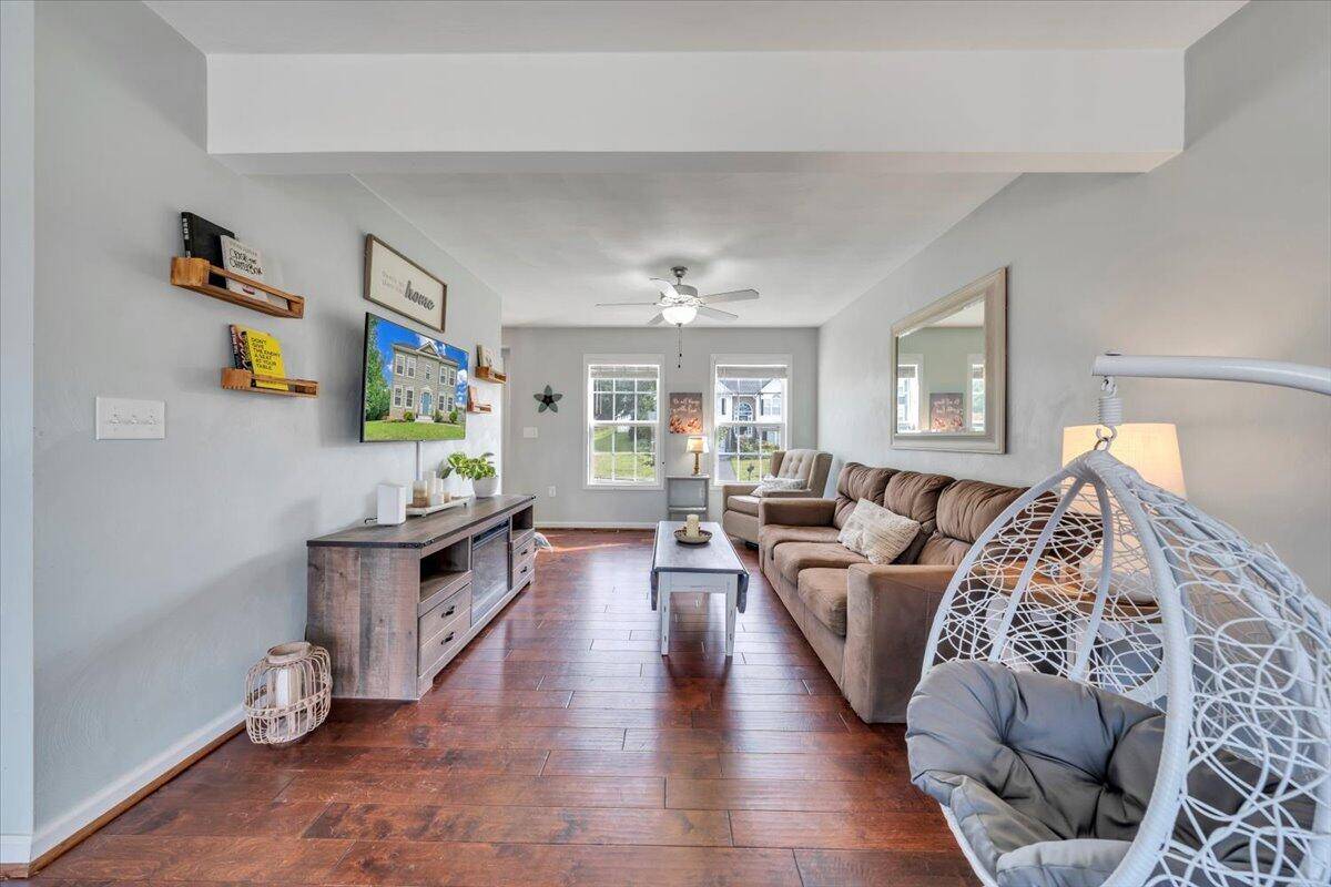 Vinton, VA 24179,522 Cambridge Court RD