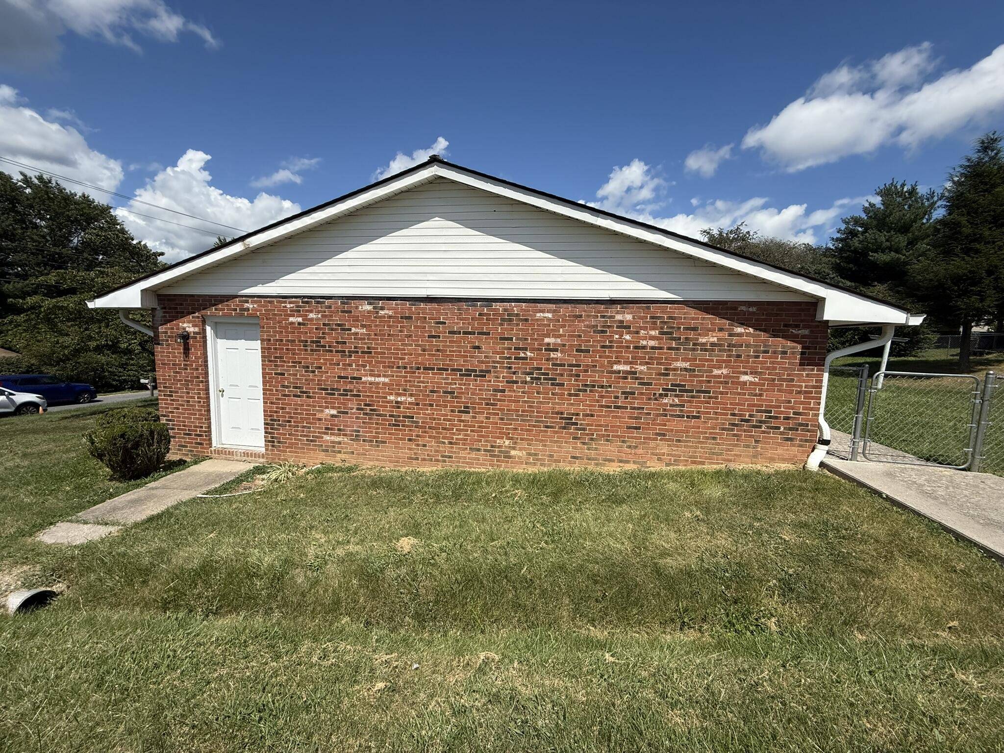 Selma, VA 24474,1019 Staunton ST