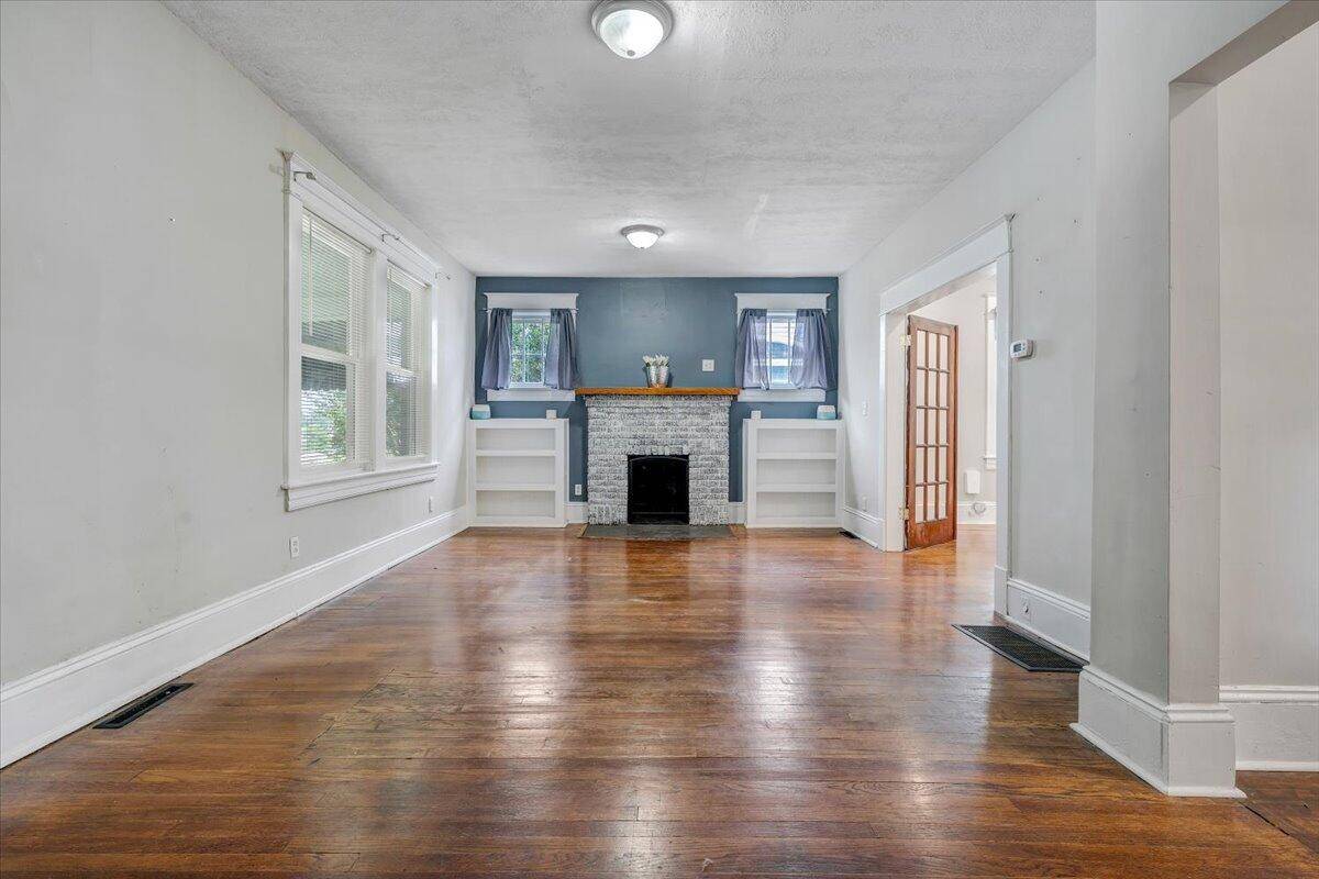 Roanoke, VA 24013,1414 Kenwood BLVD