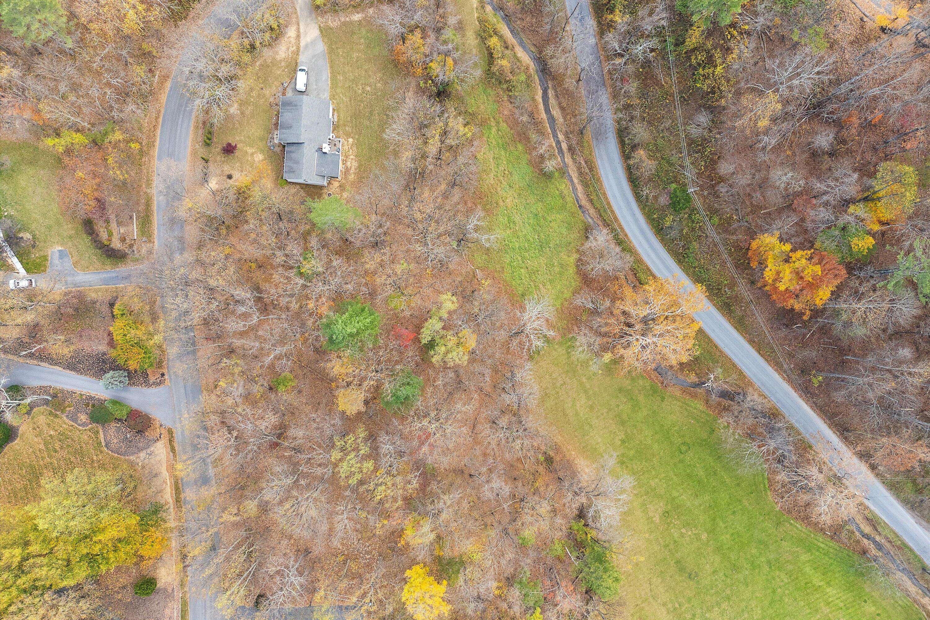 Roanoke, VA 24018,7248 Carriage Hills DR