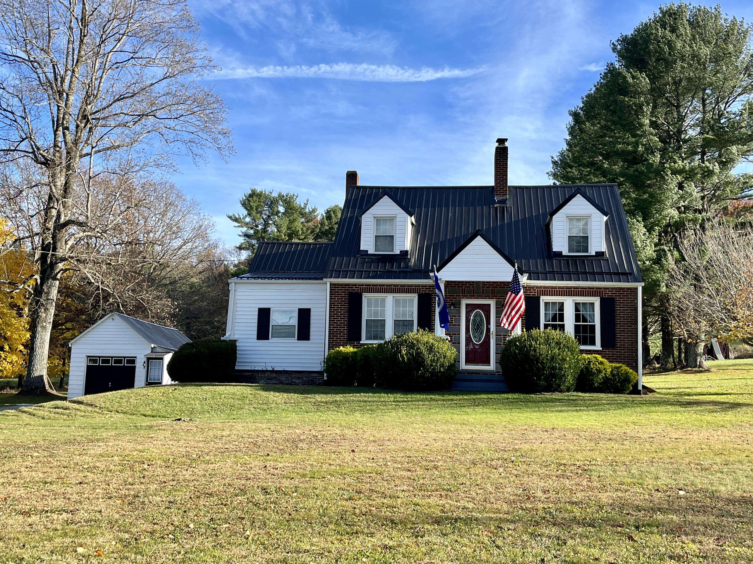 Bent Mountain, VA 24059,10664 Bent Mountain RD