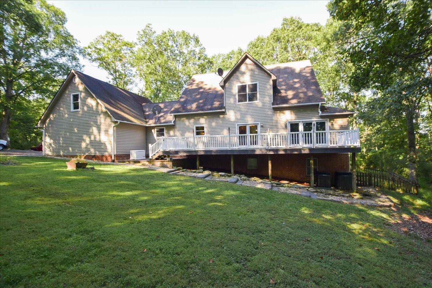 Buchanan, VA 24066,578 Kyles Mill RD