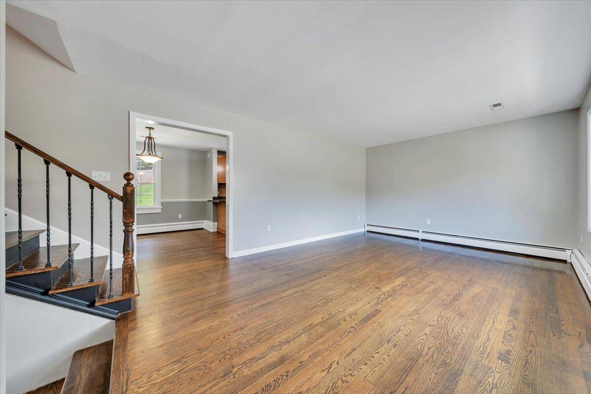 Roanoke, VA 24019,839 Clearwater AVE