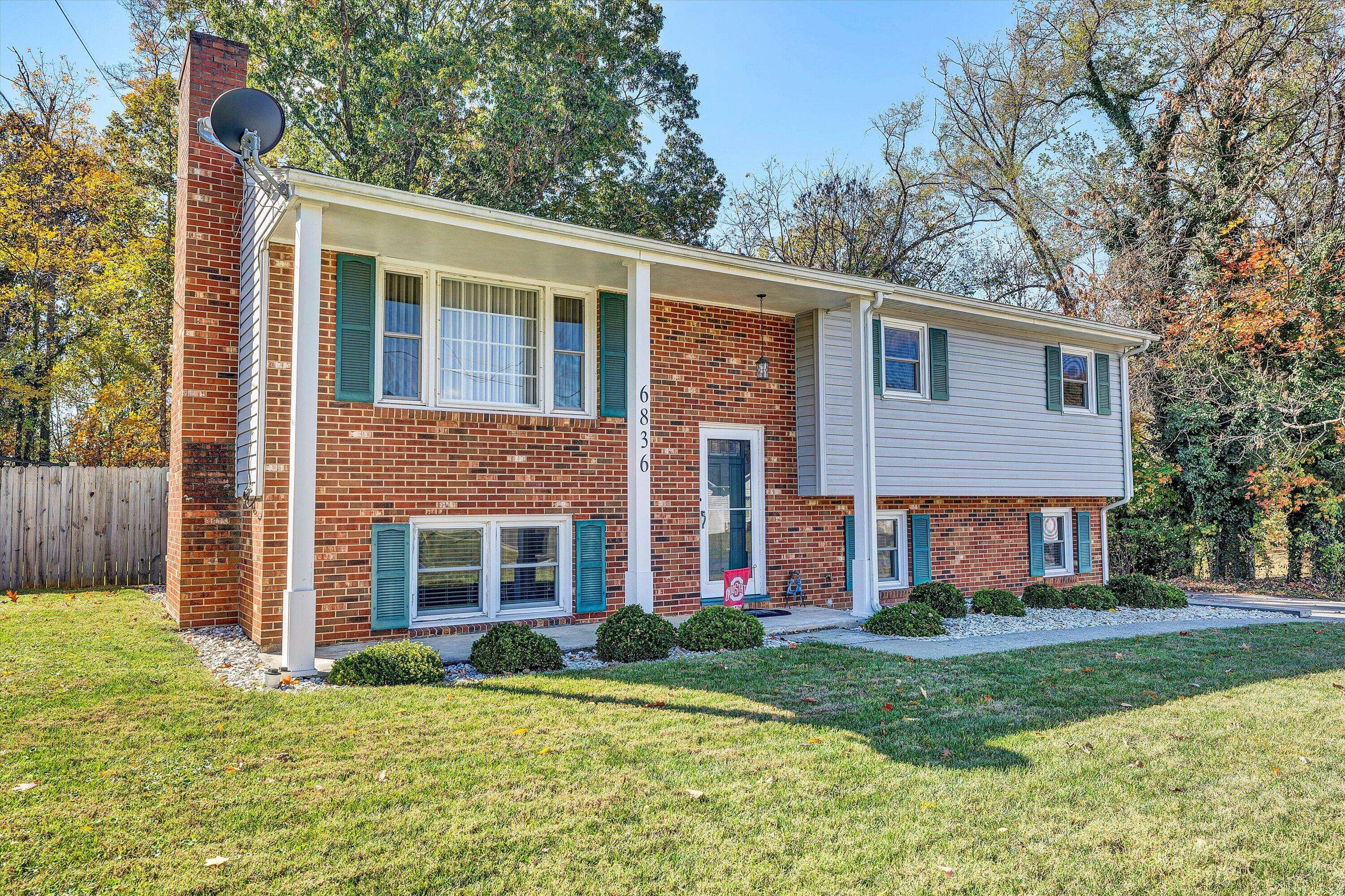 Roanoke, VA 24019,6836 Trevilian RD