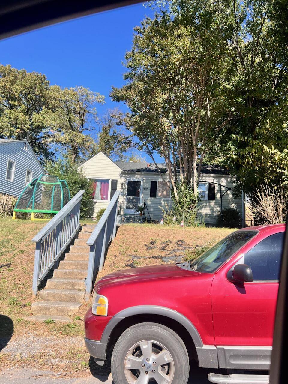 Roanoke, VA 24017,4017 Virginia AVE