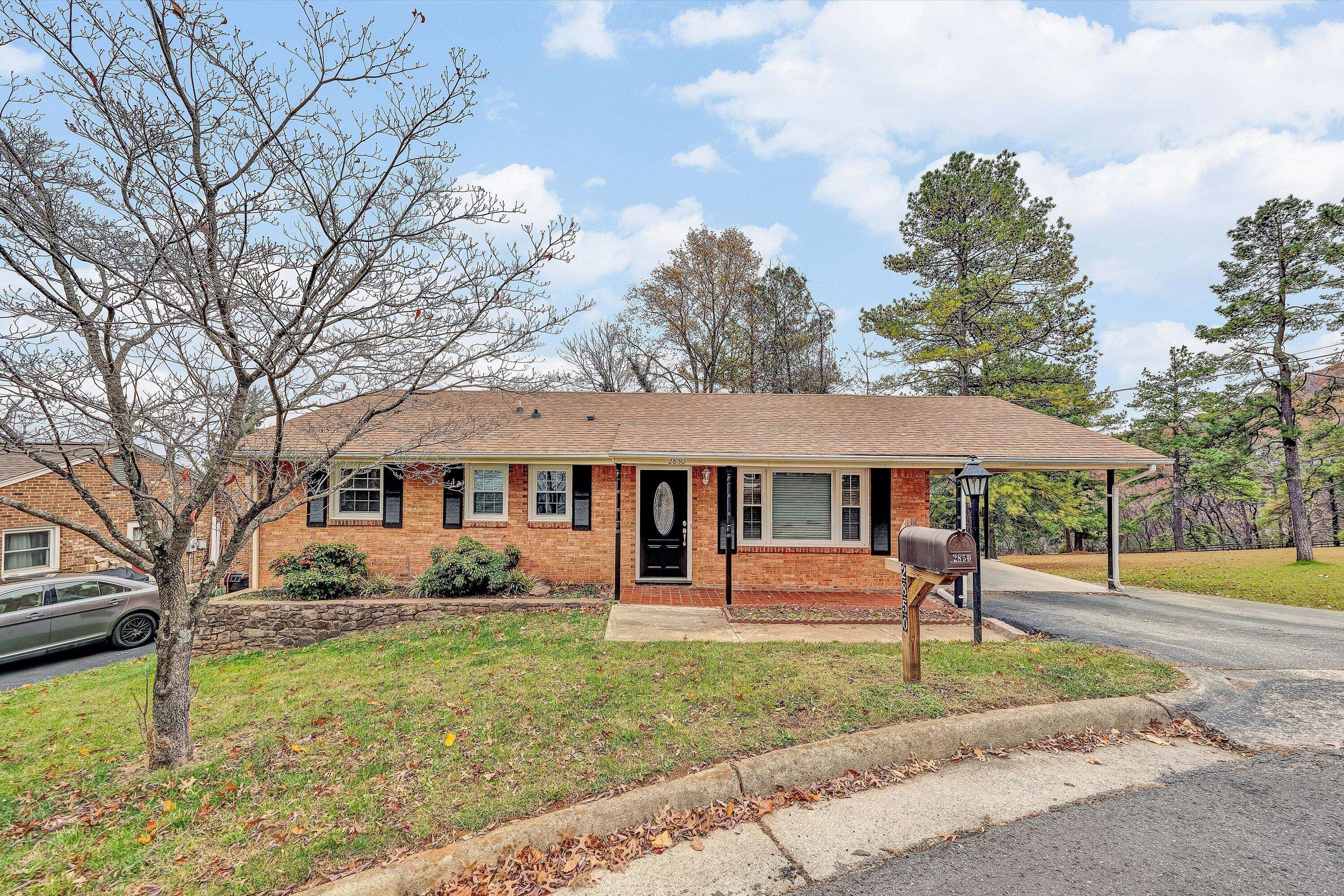 Salem, VA 24153,2850 Archer CIR