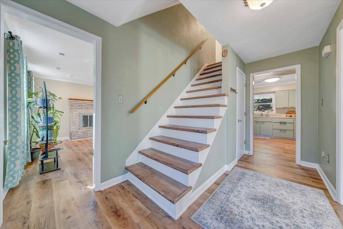 Roanoke, VA 24019,5625 North Lake DR