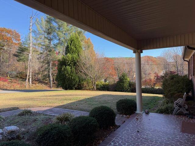 Martinsville, VA 24112,525 Tanglewood DR