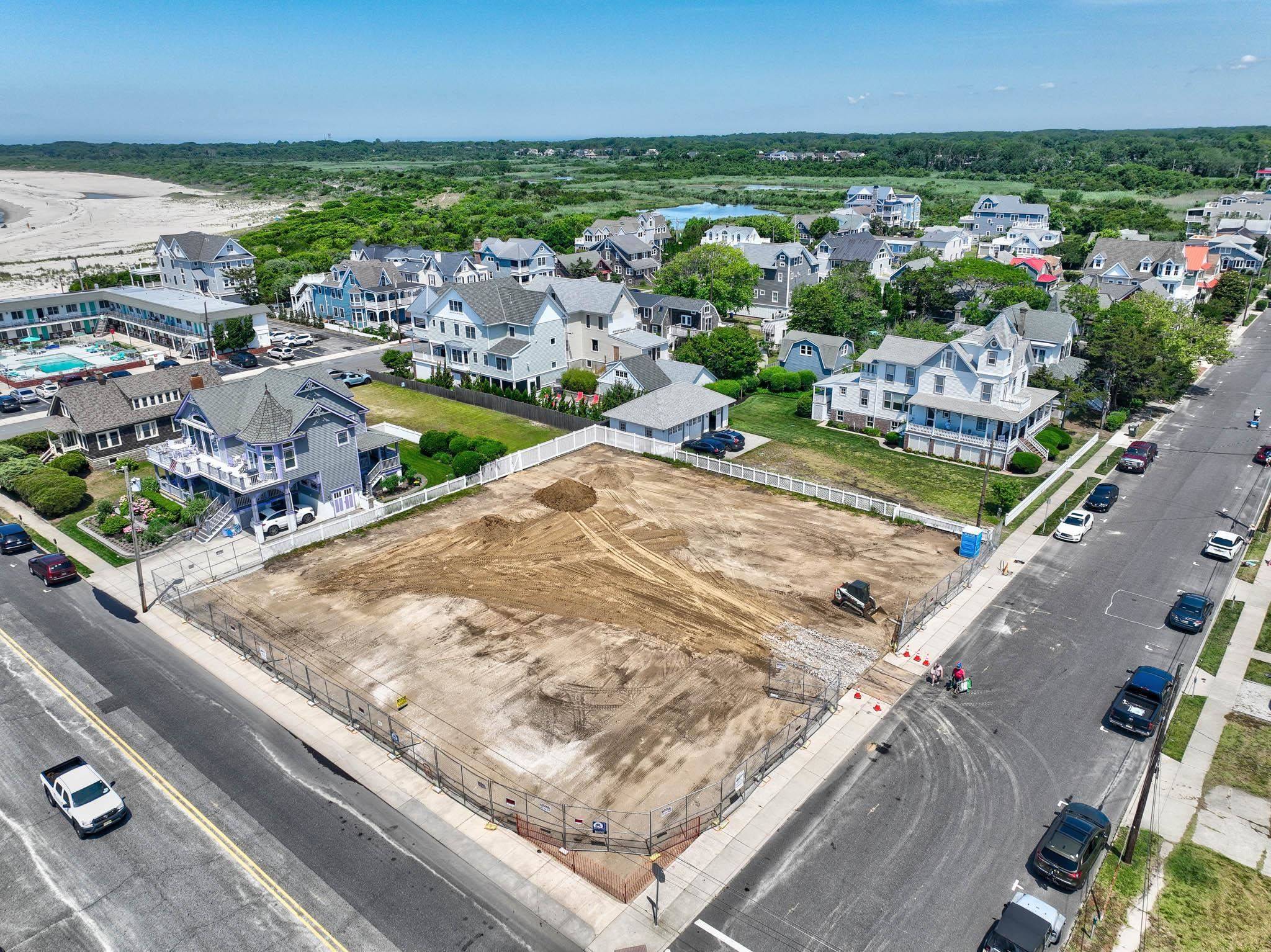 Cape May, NJ 08204,301 W Beach Avenue