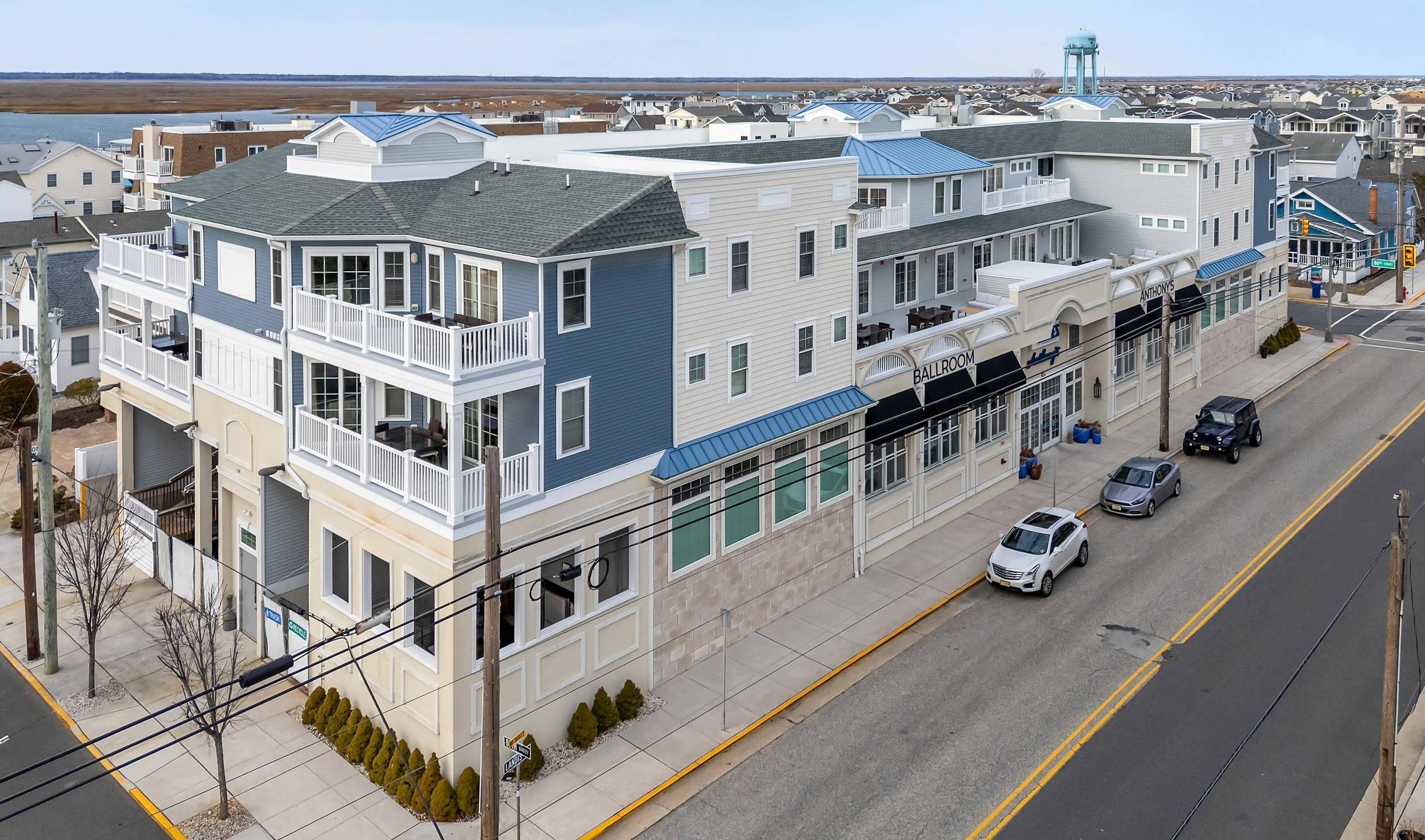 Sea Isle City, NJ 08243,201 87th Street