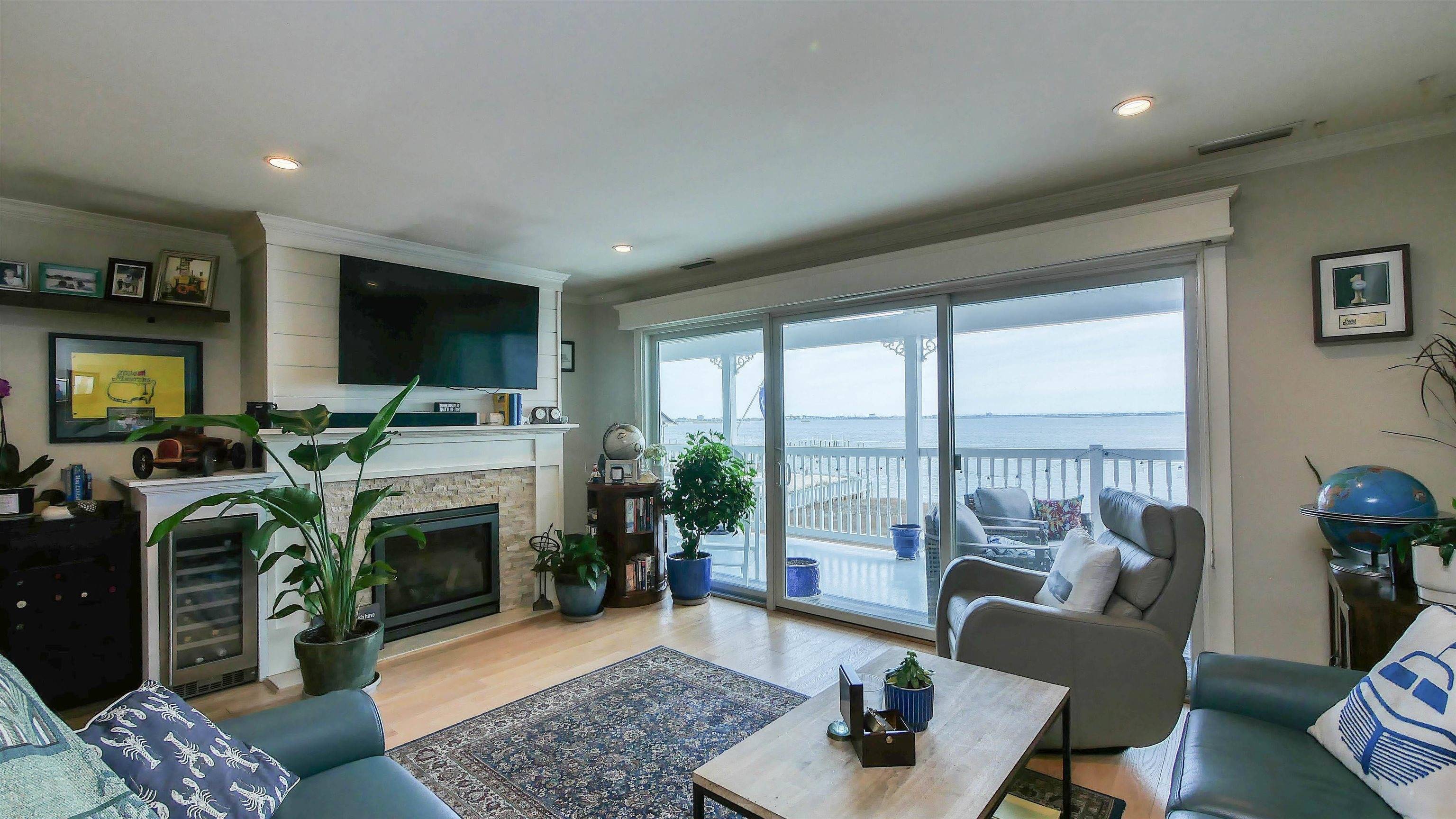 Somers Point, NJ 08244-3608,120 South Pointe Drive #120 South Pointe Drive