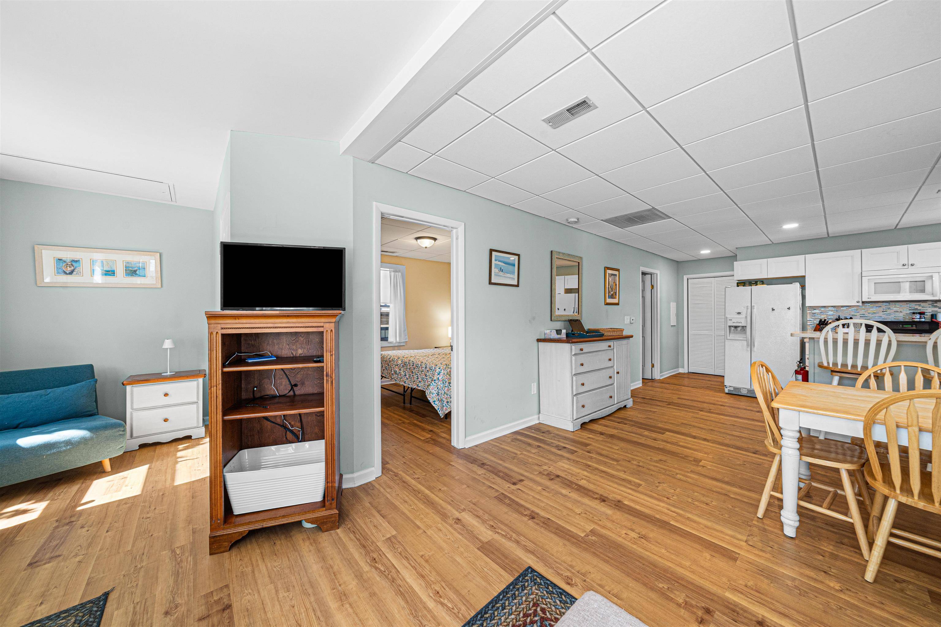 Avalon, NJ 08202,211 23rd Street