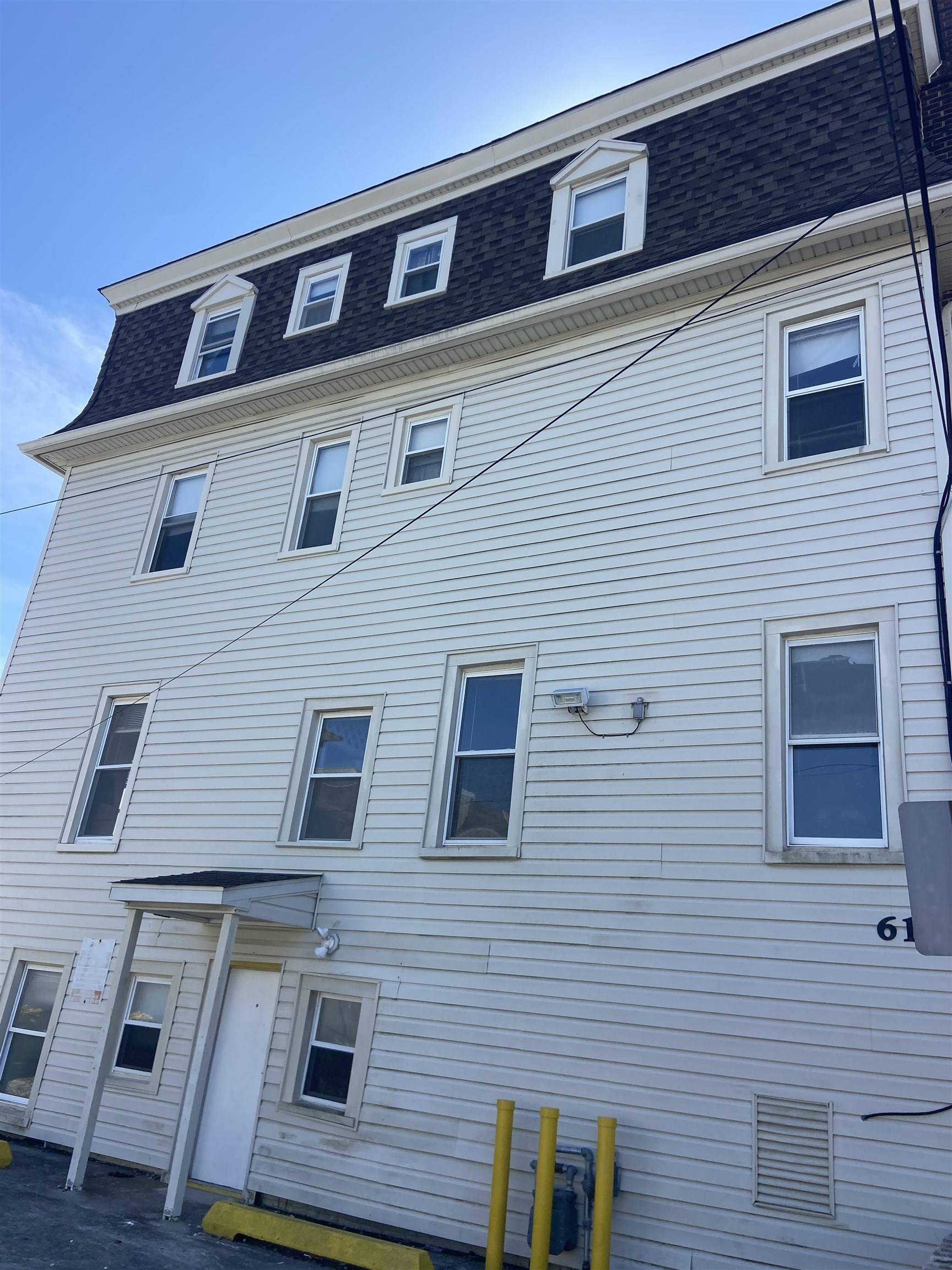 Ocean City, NJ 08226,611 E 7th Street