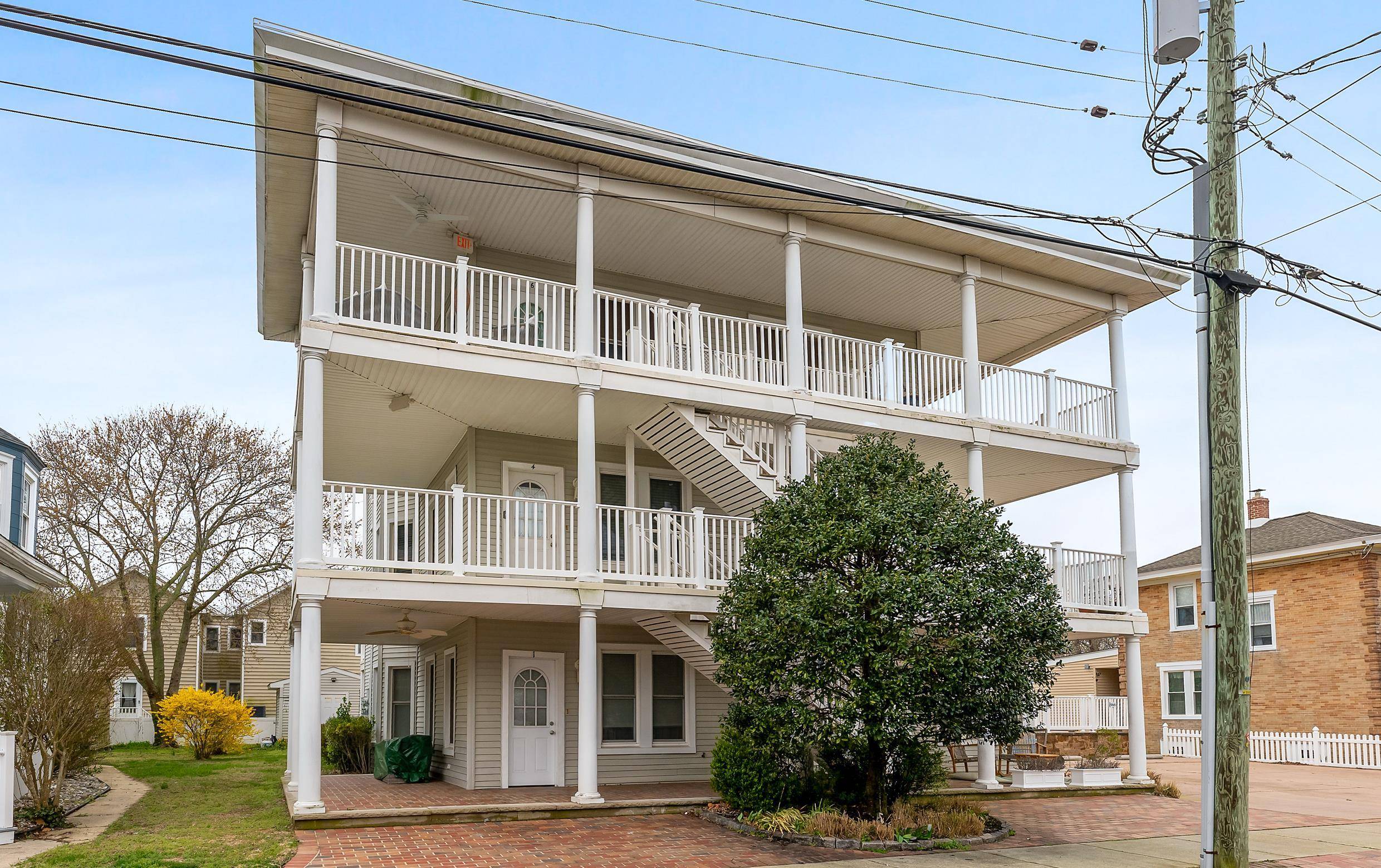 Wildwood Crest, NJ 08260,122 W Wisteria Road ##301 AKA #6