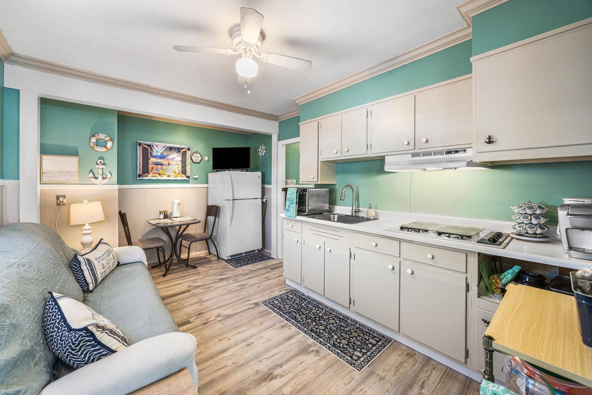 Wildwood Crest, NJ 08260,302 E Buttercup Road