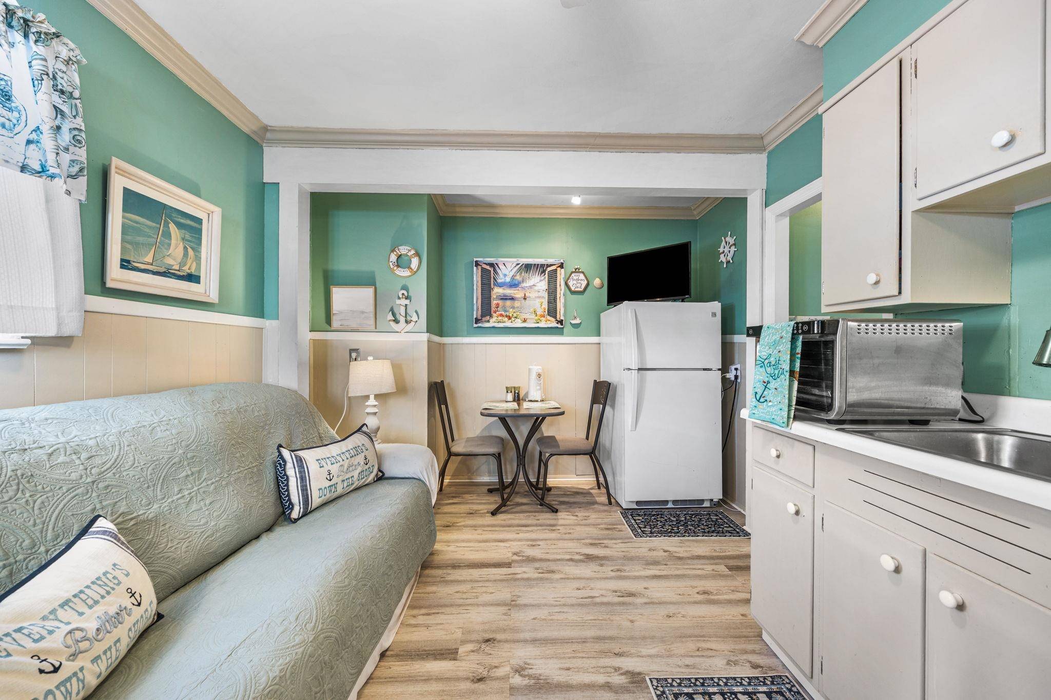 Wildwood Crest, NJ 08260,302 E Buttercup Road