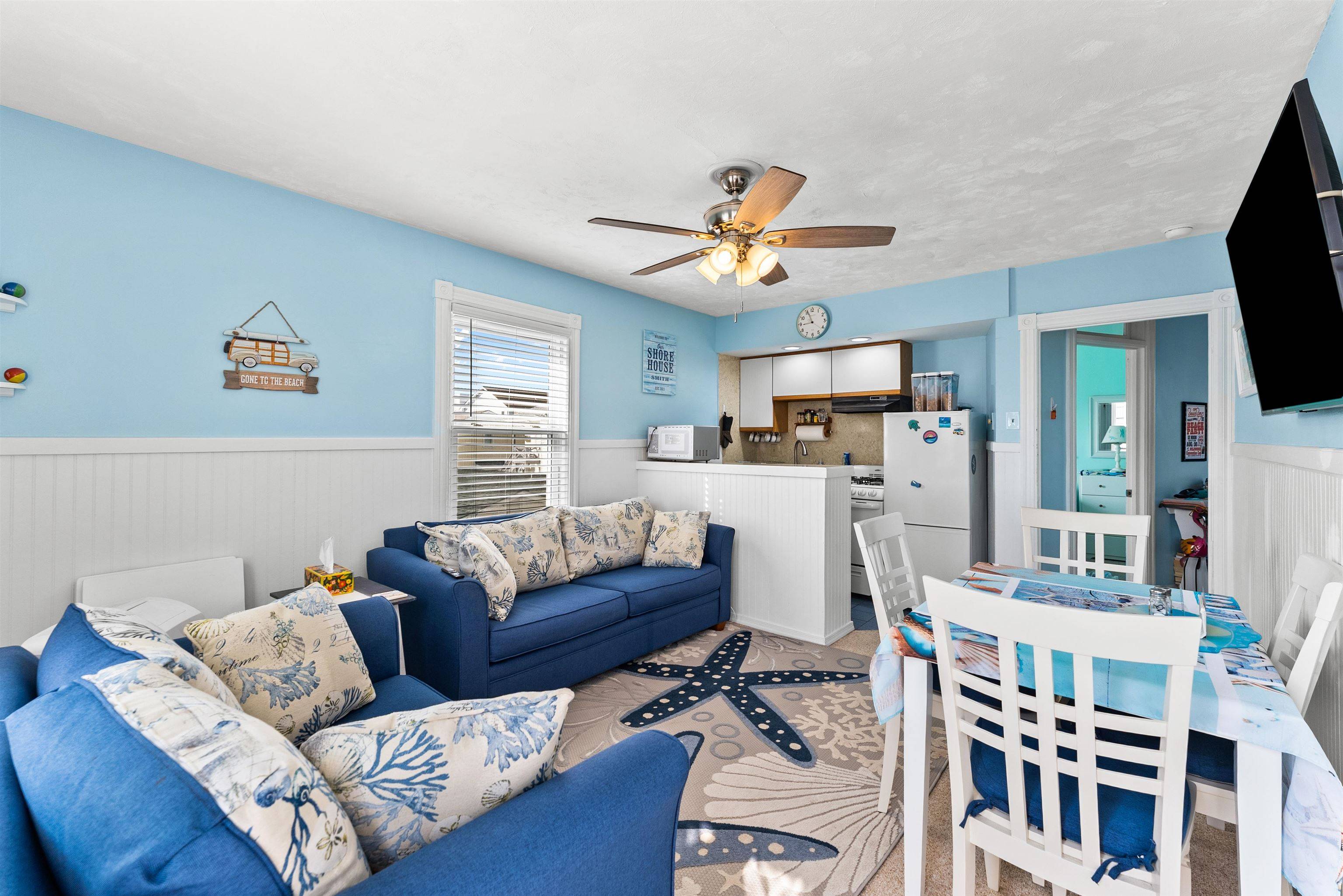 Wildwood, NJ 08260,220 E Leaming Avenue
