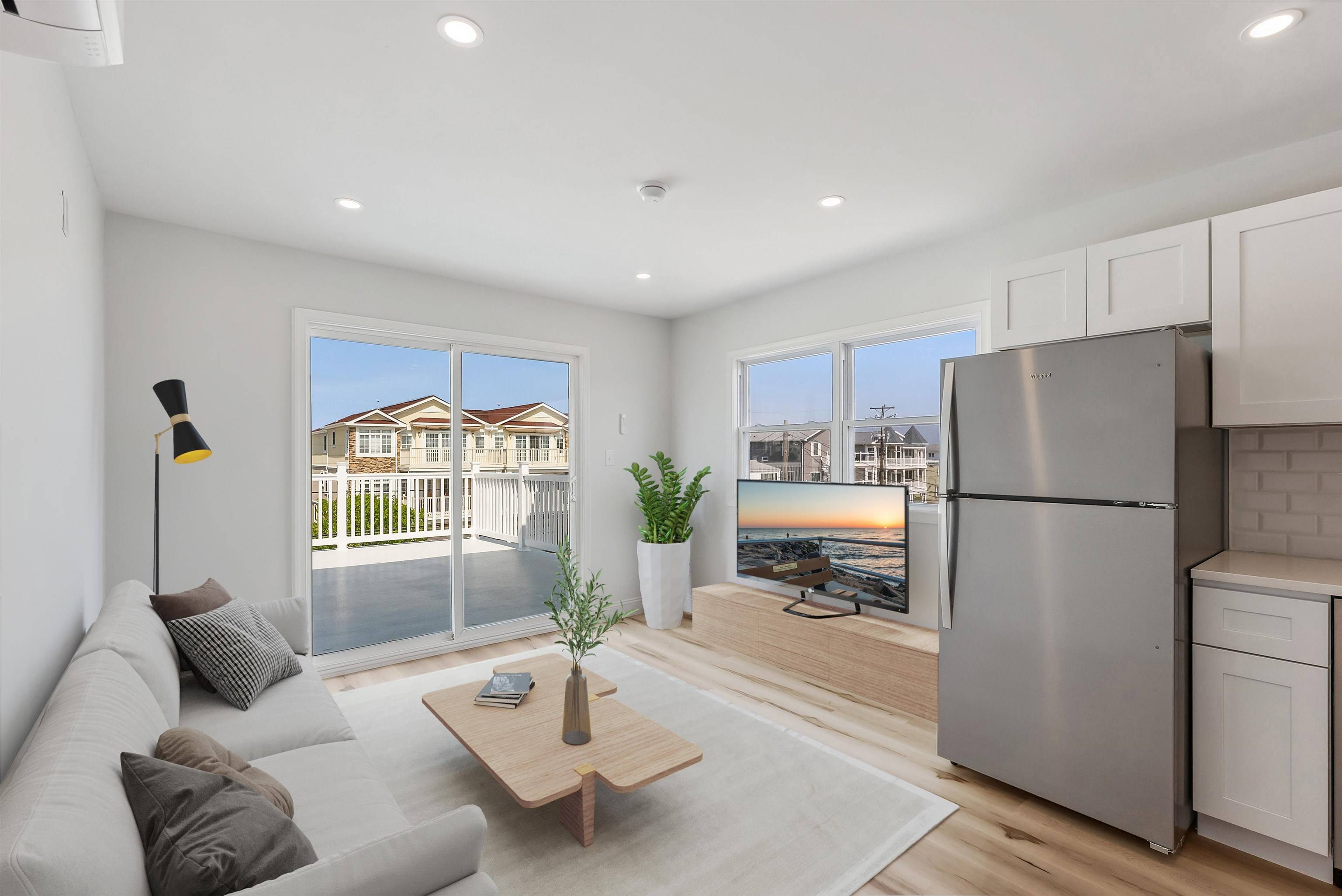 North Wildwood, NJ 08260,2001 Surf Avenue #3rd Floor