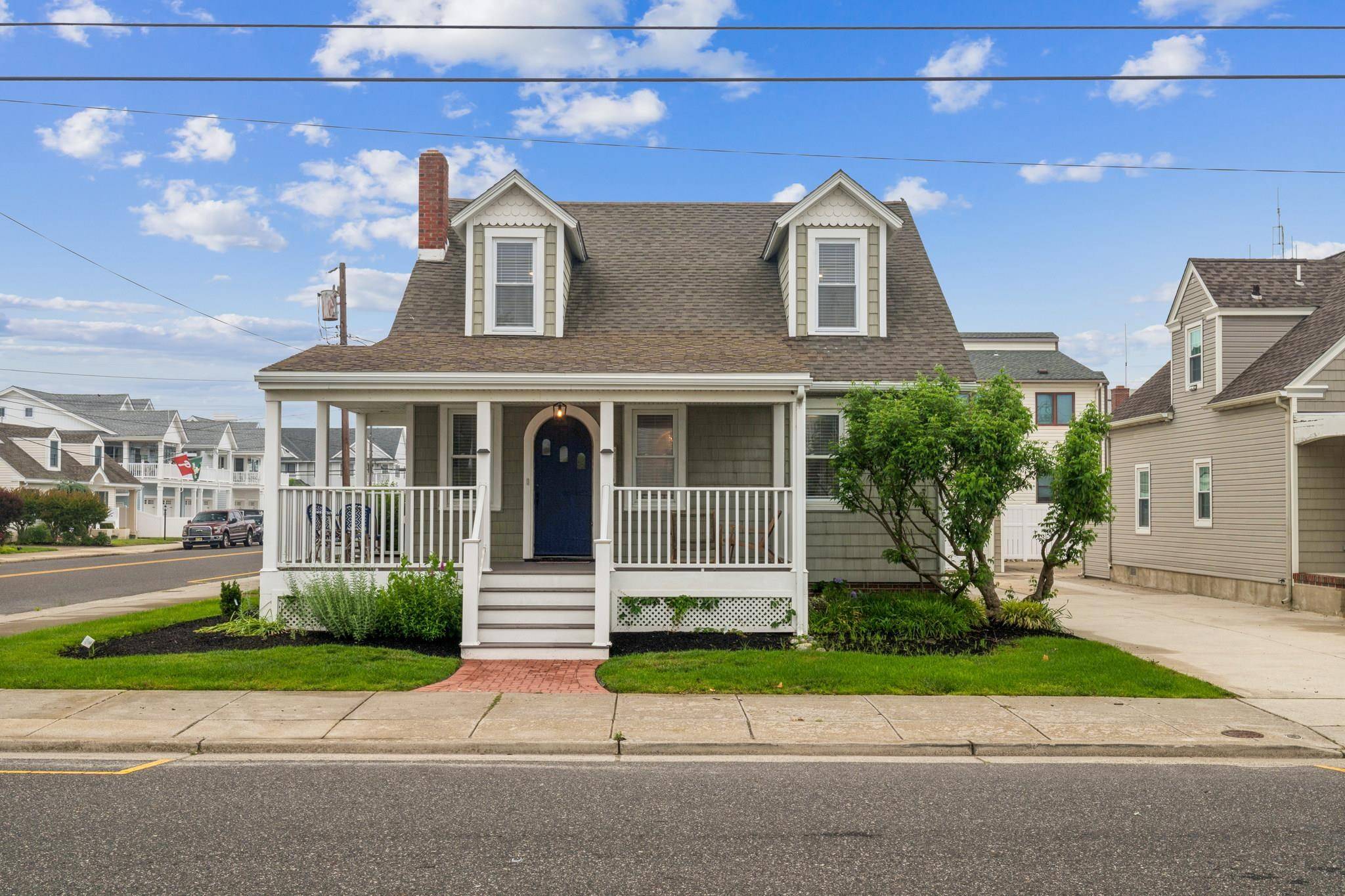 Wildwood Crest, NJ 08260,6110 Seaview Avenue