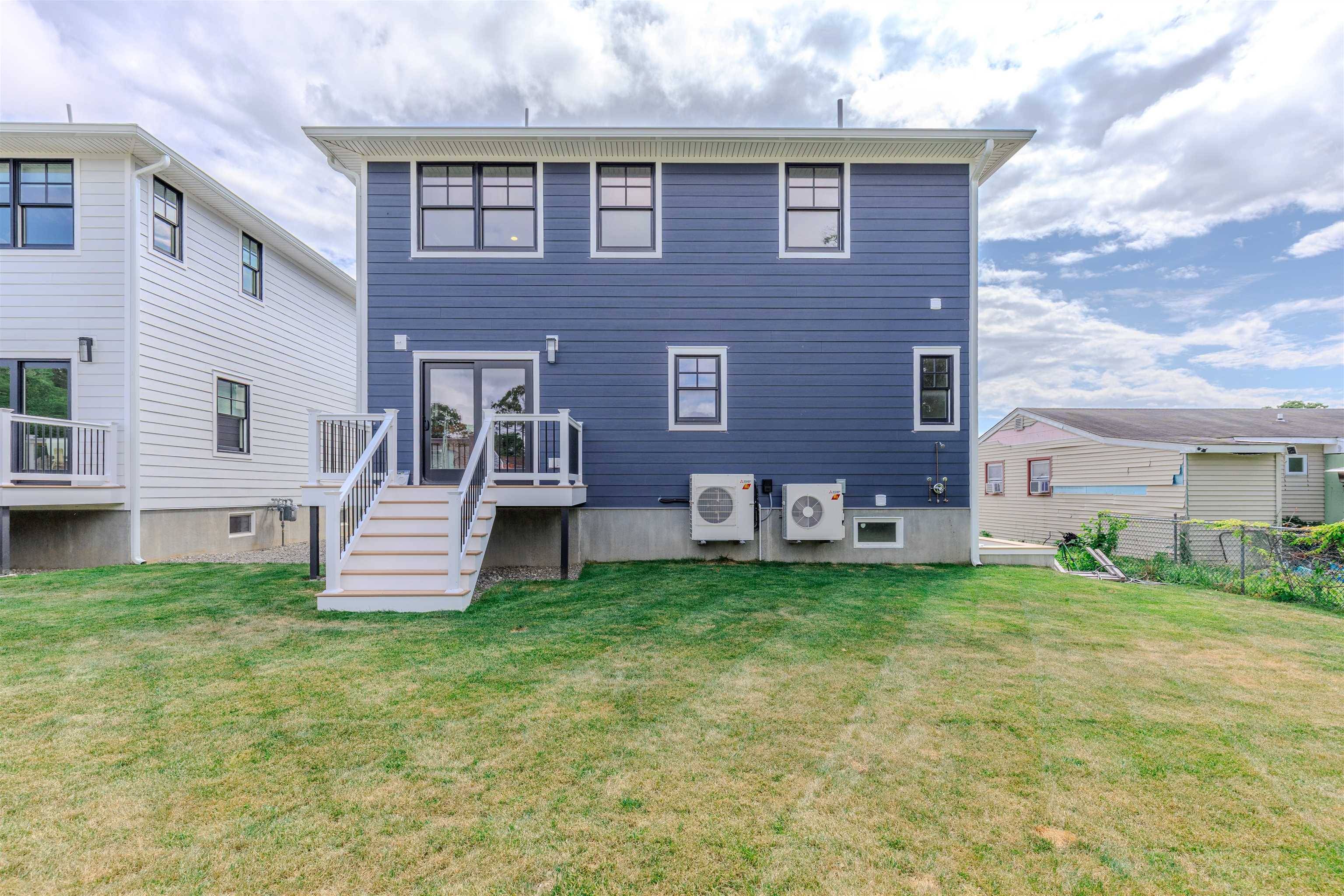 Villas, NJ 08251,307 Oakdale Avenue