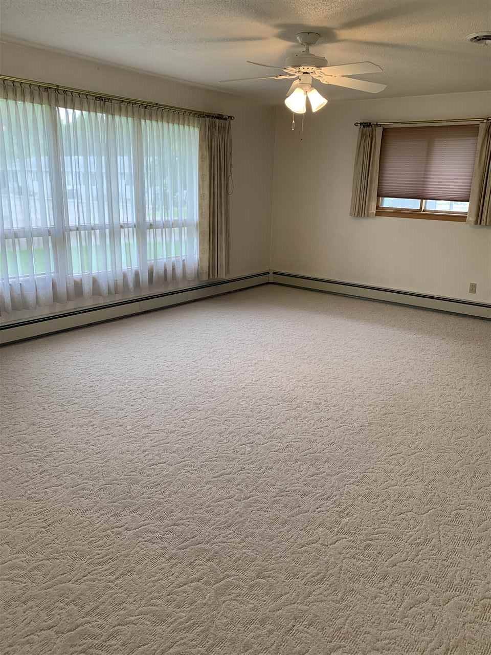 Esmond, ND 58332,226 2nd Ave N