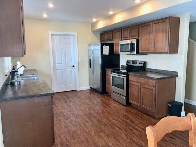 Minot, ND 58701,11 SE 9th st #Eastwood Park