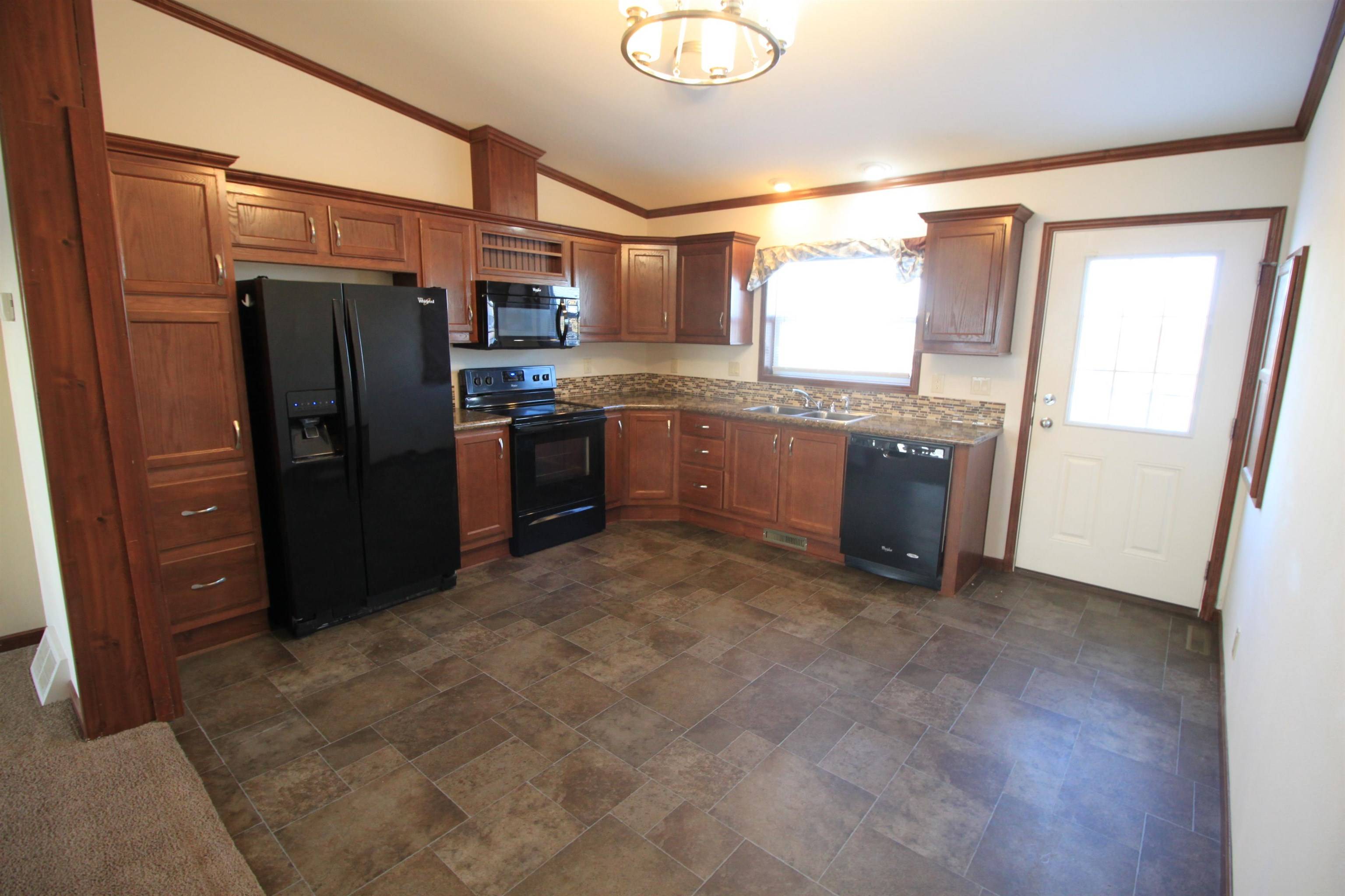 Minot, ND 58701,1514 47th Loop