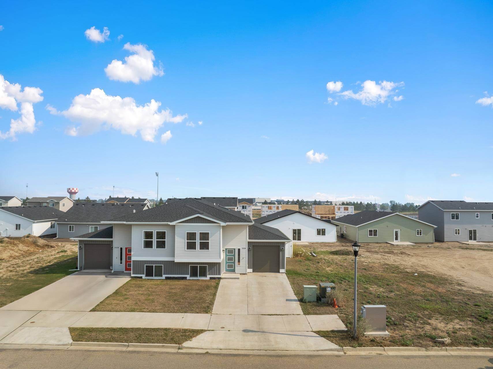 Minot, ND 58703,2424 Landmark Dr